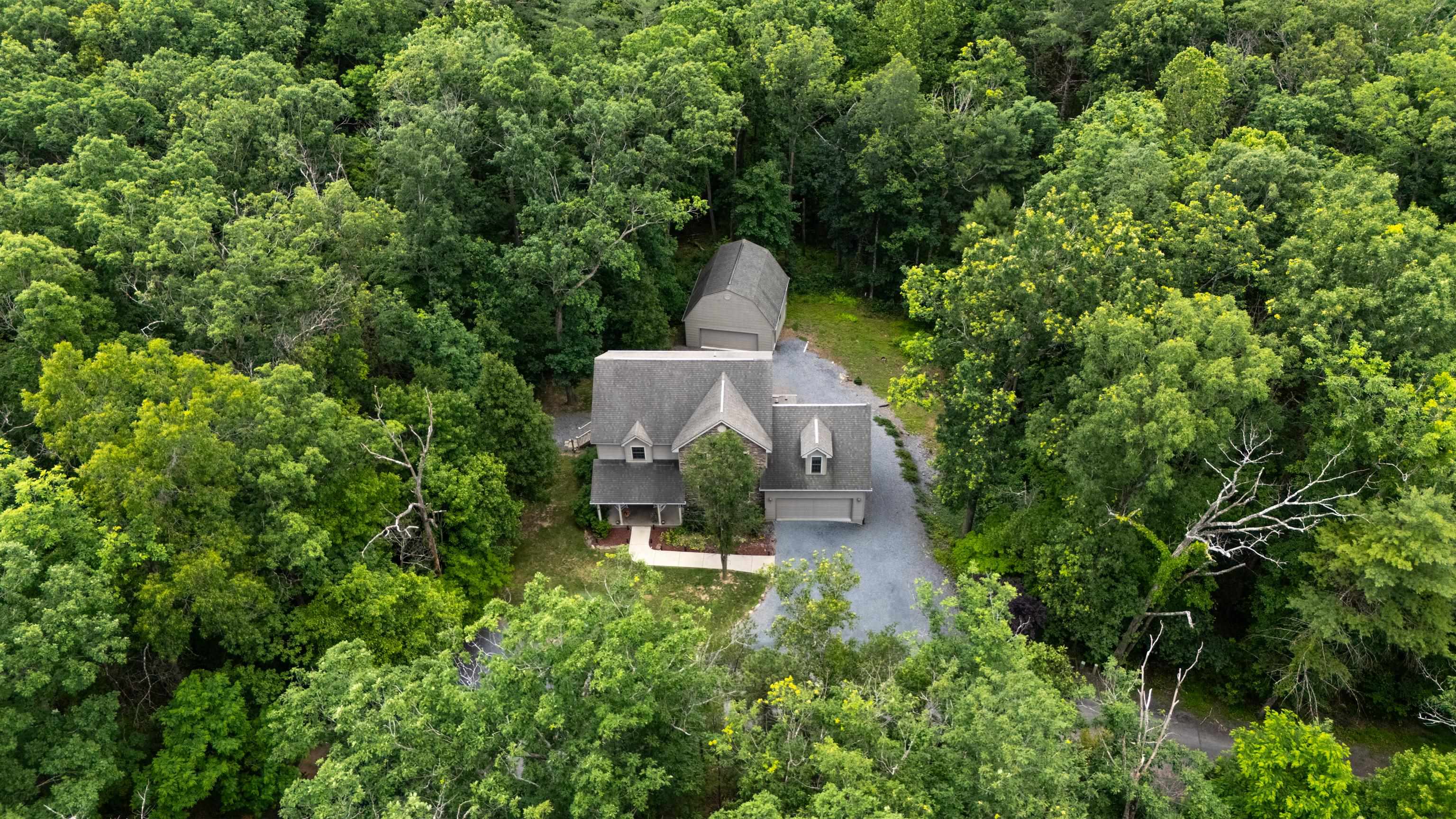 88 PIN OAK LN, MOUNT JACKSON, Virginia 22842, 5 Bedrooms Bedrooms, ,3 BathroomsBathrooms,Residential,88 PIN OAK LN,678522 MLS # 678522 88 PIN OAK LN, MOUNT JACKSON, Virginia 22842, 5 Bedrooms Bedrooms, ,3 BathroomsBathrooms,Residential,88 PIN OAK LN,678522 MLS # 678522