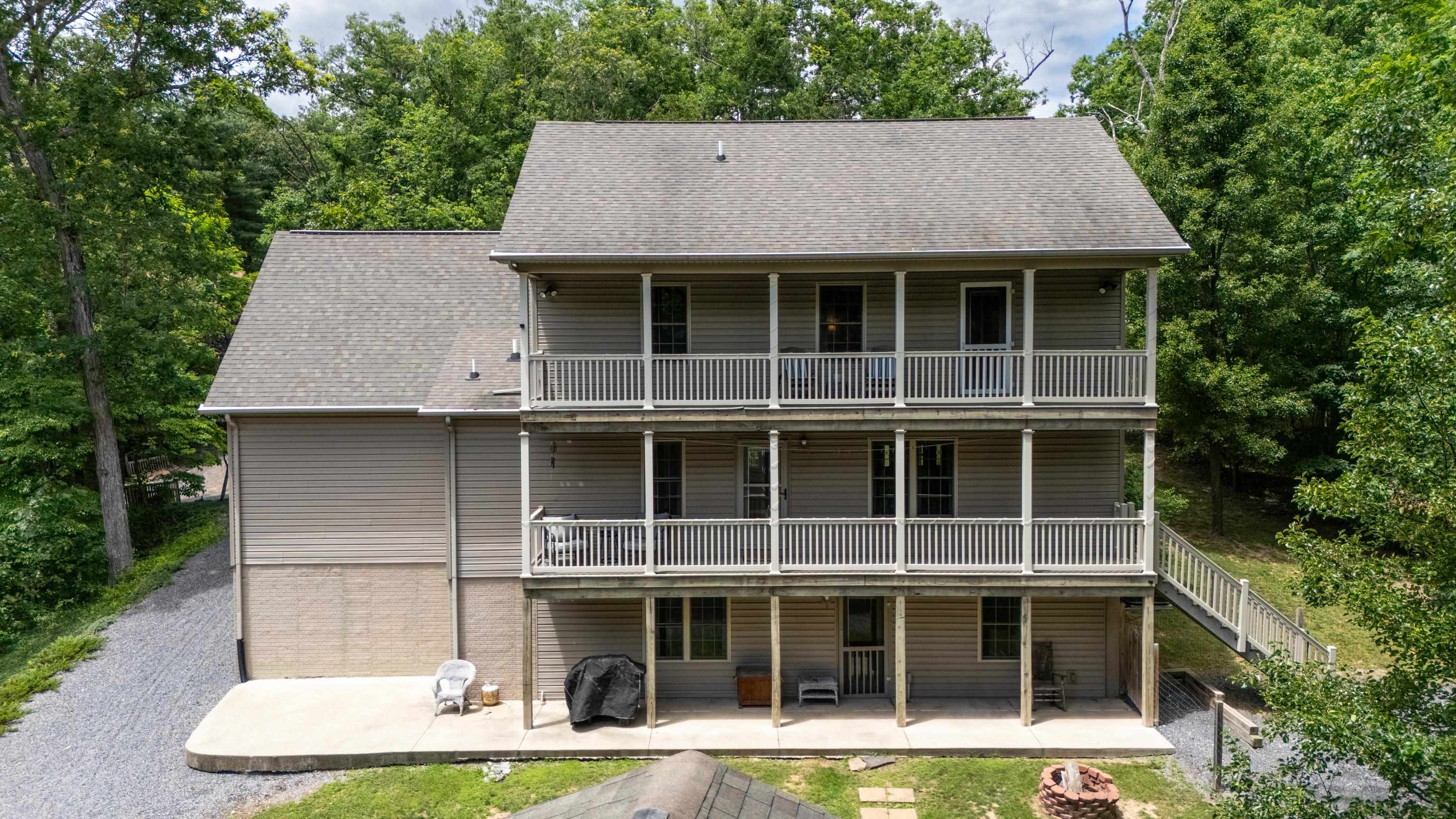 88 PIN OAK LN, MOUNT JACKSON, Virginia 22842, 5 Bedrooms Bedrooms, ,3 BathroomsBathrooms,Residential,88 PIN OAK LN,678522 MLS # 678522 88 PIN OAK LN, MOUNT JACKSON, Virginia 22842, 5 Bedrooms Bedrooms, ,3 BathroomsBathrooms,Residential,88 PIN OAK LN,678522 MLS # 678522