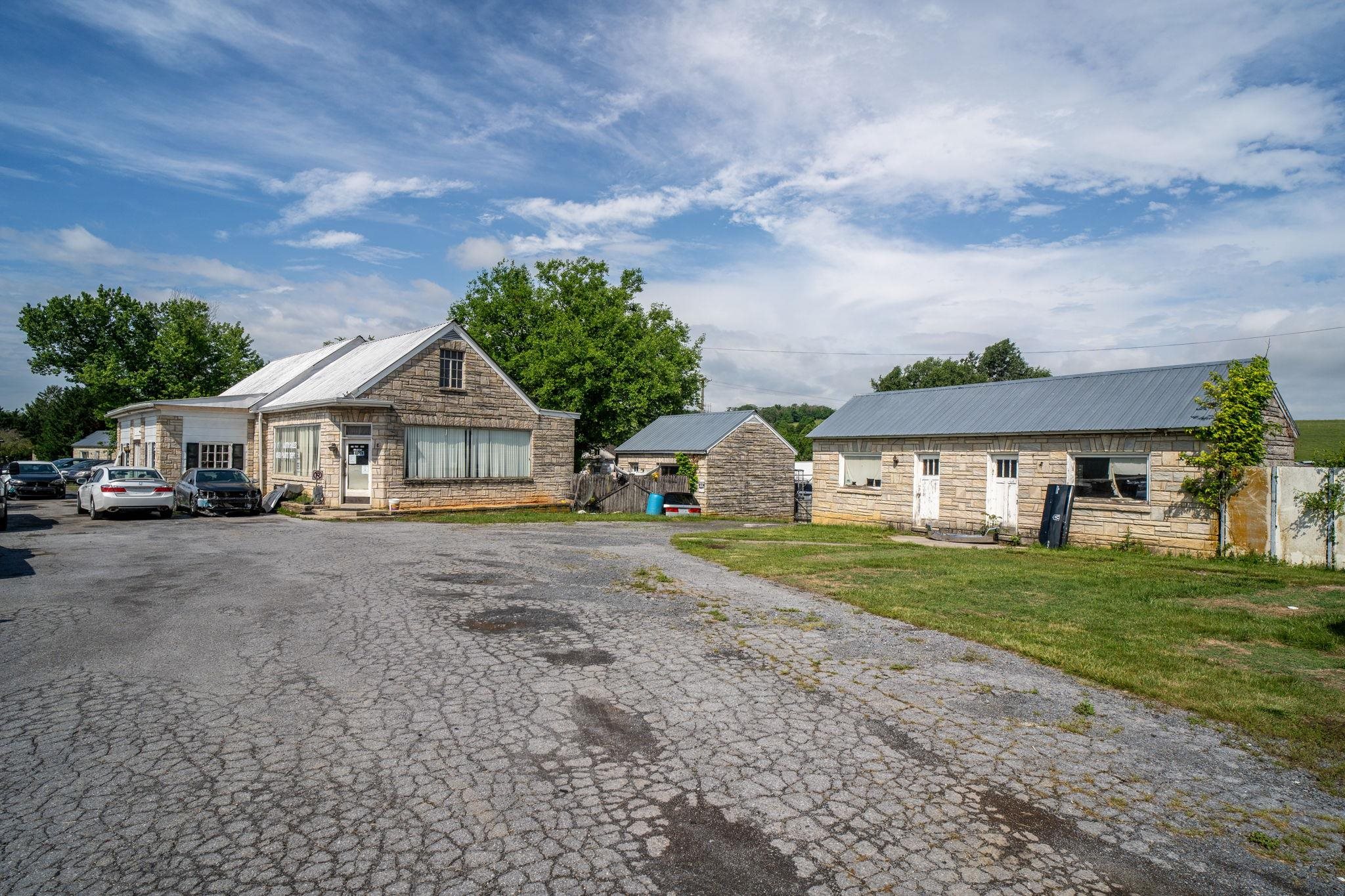 16209 NORTH VALLEY PIKE, NEW MARKET, Virginia 22844, ,Commercial,16209 NORTH VALLEY PIKE,678540 MLS # 678540 16209 NORTH VALLEY PIKE, NEW MARKET, Virginia 22844, ,Commercial,16209 NORTH VALLEY PIKE,678540 MLS # 678540