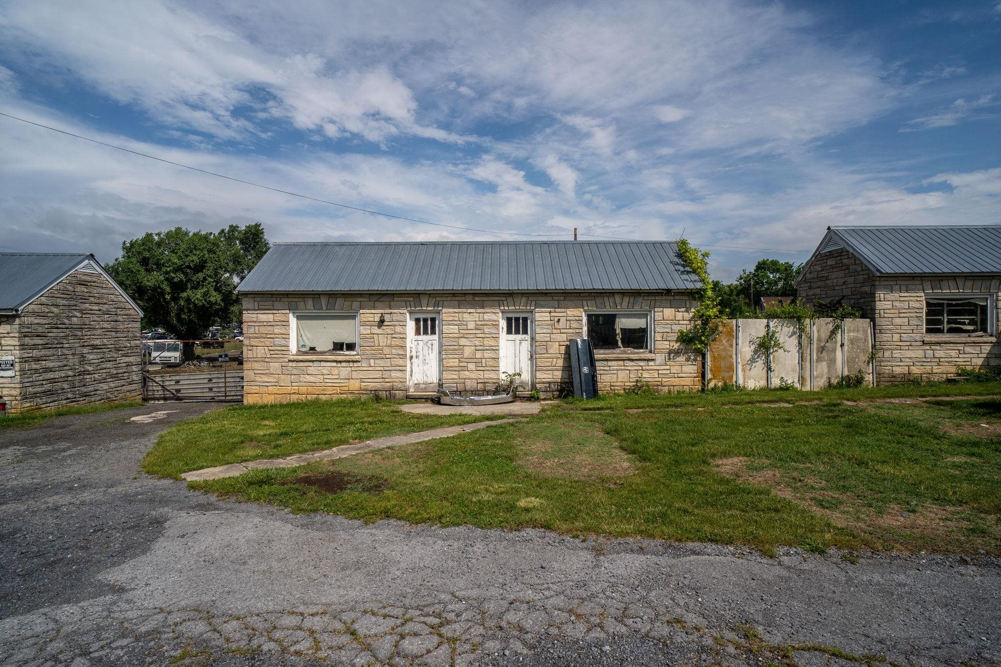 16209 NORTH VALLEY PIKE, NEW MARKET, Virginia 22844, ,Commercial,16209 NORTH VALLEY PIKE,678540 MLS # 678540 16209 NORTH VALLEY PIKE, NEW MARKET, Virginia 22844, ,Commercial,16209 NORTH VALLEY PIKE,678540 MLS # 678540