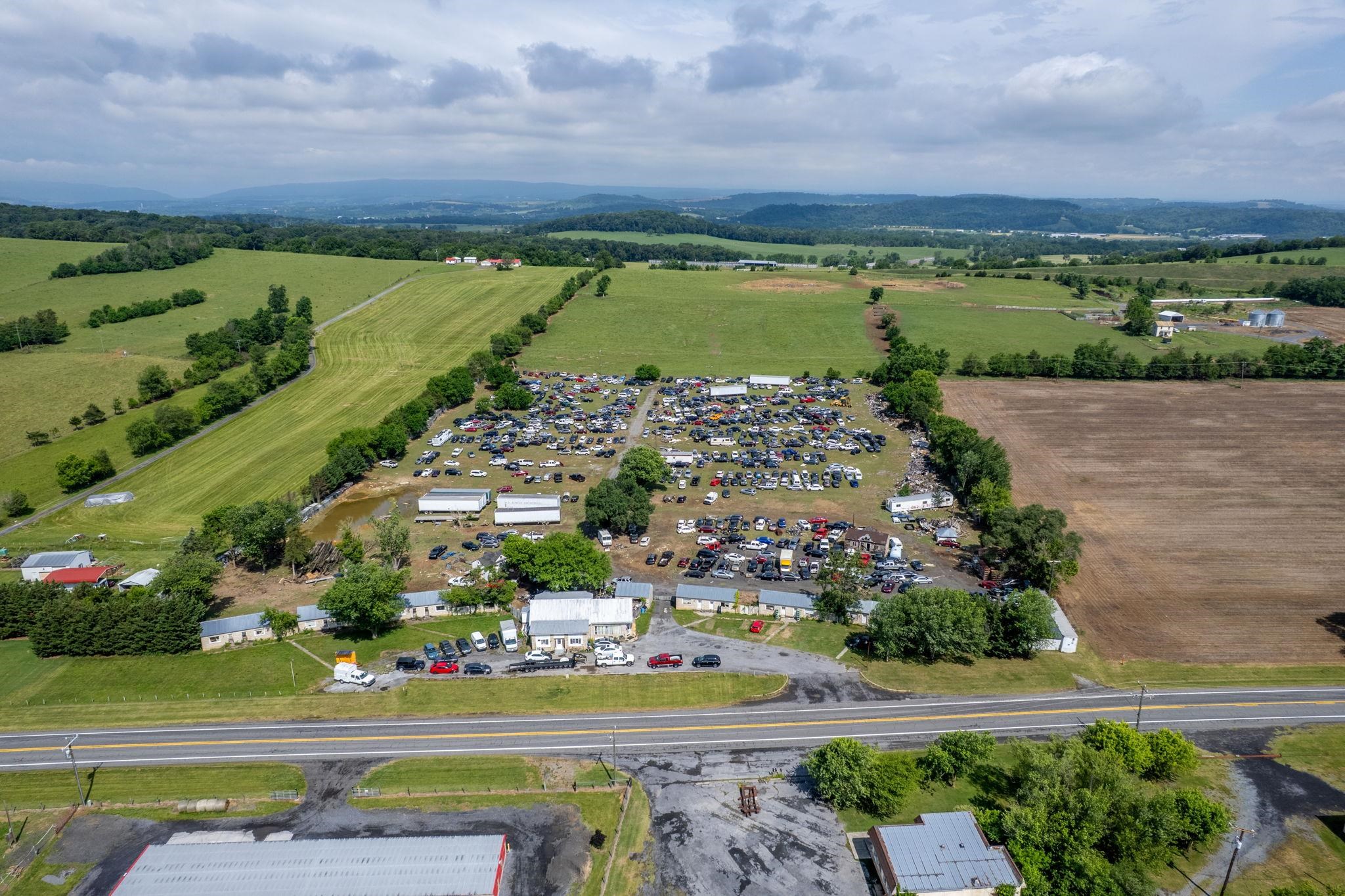 16209 NORTH VALLEY PIKE, NEW MARKET, Virginia 22844, ,Commercial,16209 NORTH VALLEY PIKE,678540 MLS # 678540 16209 NORTH VALLEY PIKE, NEW MARKET, Virginia 22844, ,Commercial,16209 NORTH VALLEY PIKE,678540 MLS # 678540