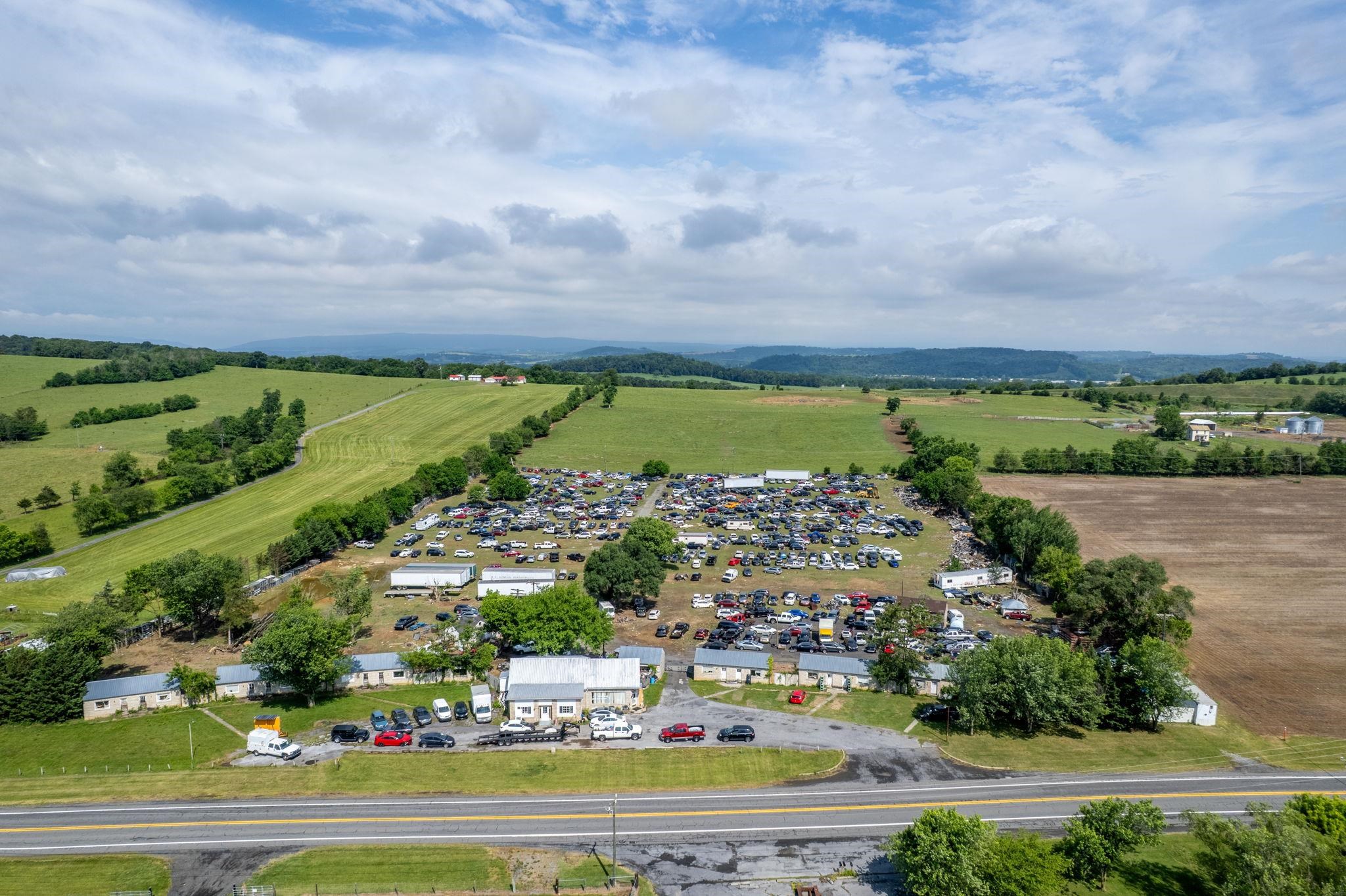 16209 NORTH VALLEY PIKE, NEW MARKET, Virginia 22844, ,Commercial,16209 NORTH VALLEY PIKE,678540 MLS # 678540 16209 NORTH VALLEY PIKE, NEW MARKET, Virginia 22844, ,Commercial,16209 NORTH VALLEY PIKE,678540 MLS # 678540