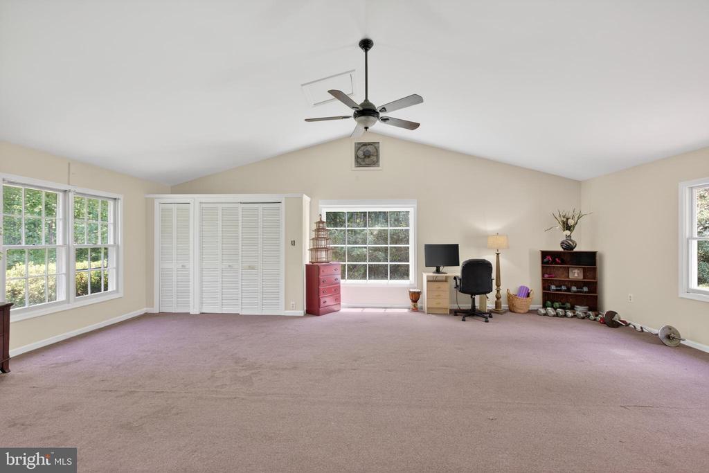 1308 KRISTIN LN, AMISSVILLE, Virginia 20106, 3 Bedrooms Bedrooms, ,2 BathroomsBathrooms,Residential,1308 KRISTIN LN,VACU2013526 MLS # VACU2013526