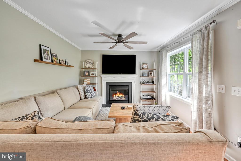 197 SHANNON GLEN CT, LOUISA, Virginia 23093, 5 Bedrooms Bedrooms, ,3 BathroomsBathrooms,Residential,197 SHANNON GLEN CT,VALA2010046 MLS # VALA2010046