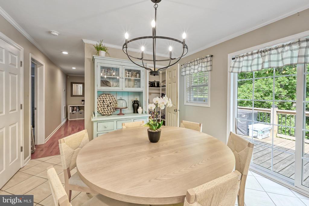 197 SHANNON GLEN CT, LOUISA, Virginia 23093, 5 Bedrooms Bedrooms, ,3 BathroomsBathrooms,Residential,197 SHANNON GLEN CT,VALA2010046 MLS # VALA2010046