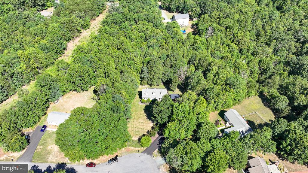 197 SHANNON GLEN CT, LOUISA, Virginia 23093, 5 Bedrooms Bedrooms, ,3 BathroomsBathrooms,Residential,197 SHANNON GLEN CT,VALA2010046 MLS # VALA2010046