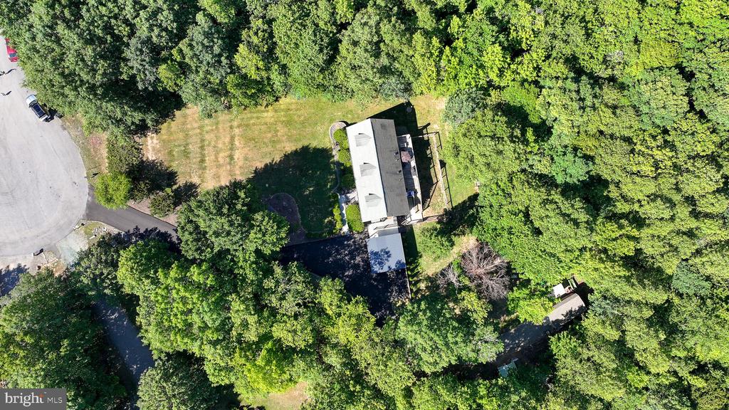 197 SHANNON GLEN CT, LOUISA, Virginia 23093, 5 Bedrooms Bedrooms, ,3 BathroomsBathrooms,Residential,197 SHANNON GLEN CT,VALA2010046 MLS # VALA2010046
