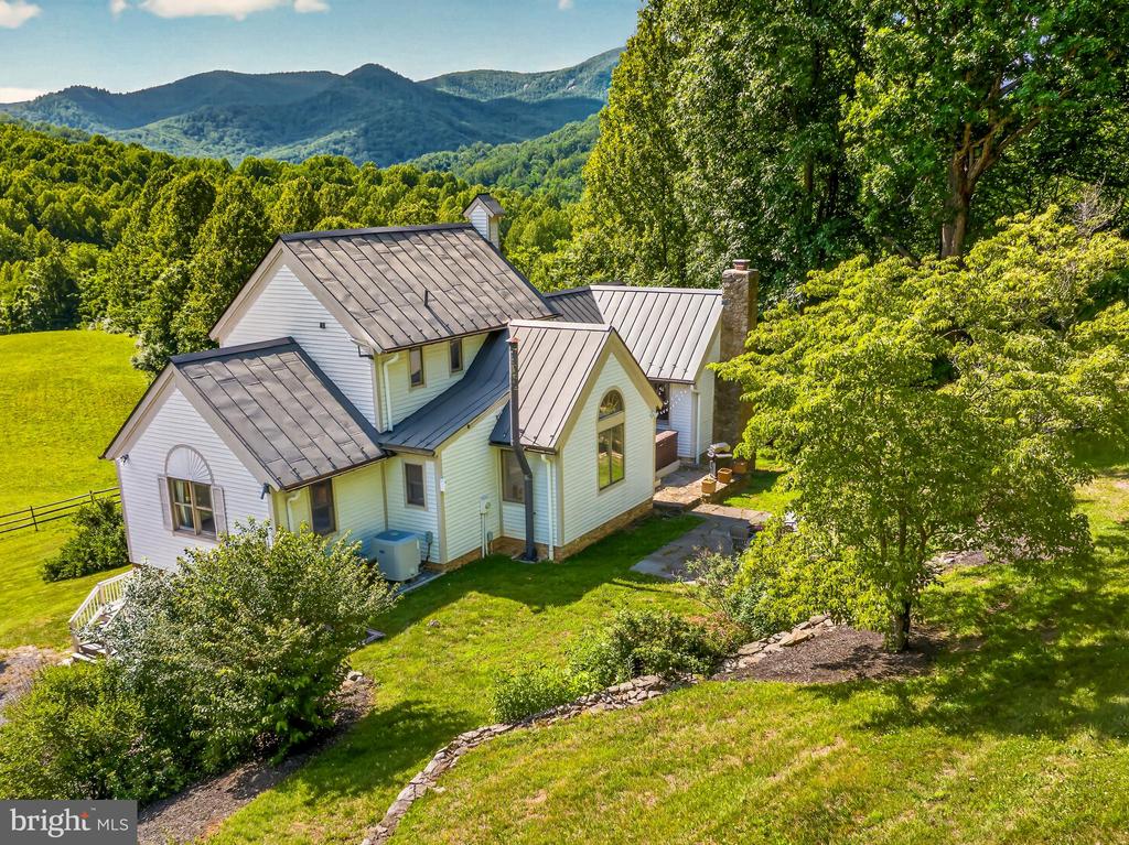 4028 S F T VALLEY RD, ETLAN, Virginia 22719, 5 Bedrooms Bedrooms, ,5 BathroomsBathrooms,Residential,4028 S F T VALLEY RD,VAMA2002818 MLS # VAMA2002818 4028 S F T VALLEY RD, ETLAN, Virginia 22719, 5 Bedrooms Bedrooms, ,5 BathroomsBathrooms,Residential,4028 S F T VALLEY RD,VAMA2002818 MLS # VAMA2002818