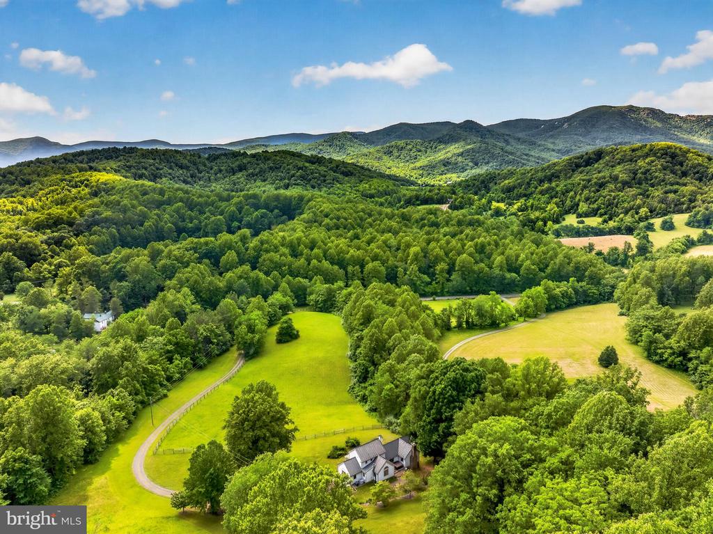 4028 S F T VALLEY RD, ETLAN, Virginia 22719, 5 Bedrooms Bedrooms, ,5 BathroomsBathrooms,Residential,4028 S F T VALLEY RD,VAMA2002818 MLS # VAMA2002818 4028 S F T VALLEY RD, ETLAN, Virginia 22719, 5 Bedrooms Bedrooms, ,5 BathroomsBathrooms,Residential,4028 S F T VALLEY RD,VAMA2002818 MLS # VAMA2002818