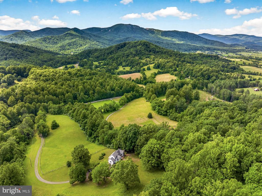 4028 S F T VALLEY RD, ETLAN, Virginia 22719, 5 Bedrooms Bedrooms, ,5 BathroomsBathrooms,Residential,4028 S F T VALLEY RD,VAMA2002818 MLS # VAMA2002818 4028 S F T VALLEY RD, ETLAN, Virginia 22719, 5 Bedrooms Bedrooms, ,5 BathroomsBathrooms,Residential,4028 S F T VALLEY RD,VAMA2002818 MLS # VAMA2002818
