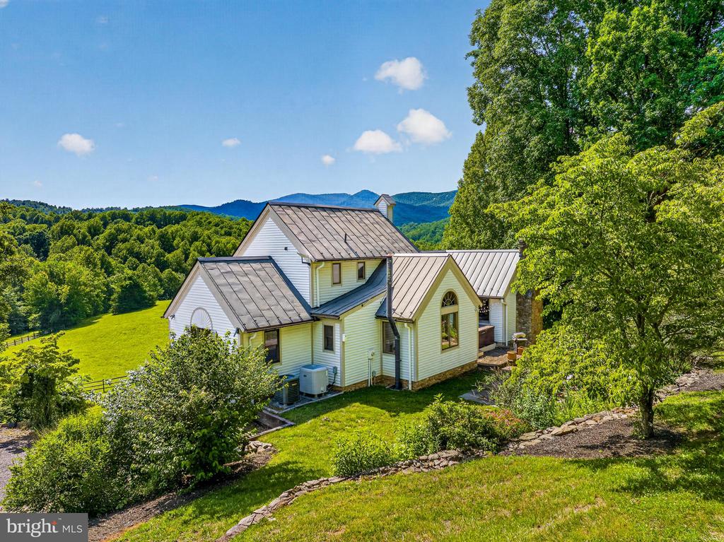 4028 S F T VALLEY RD, ETLAN, Virginia 22719, 5 Bedrooms Bedrooms, ,5 BathroomsBathrooms,Residential,4028 S F T VALLEY RD,VAMA2002818 MLS # VAMA2002818 4028 S F T VALLEY RD, ETLAN, Virginia 22719, 5 Bedrooms Bedrooms, ,5 BathroomsBathrooms,Residential,4028 S F T VALLEY RD,VAMA2002818 MLS # VAMA2002818