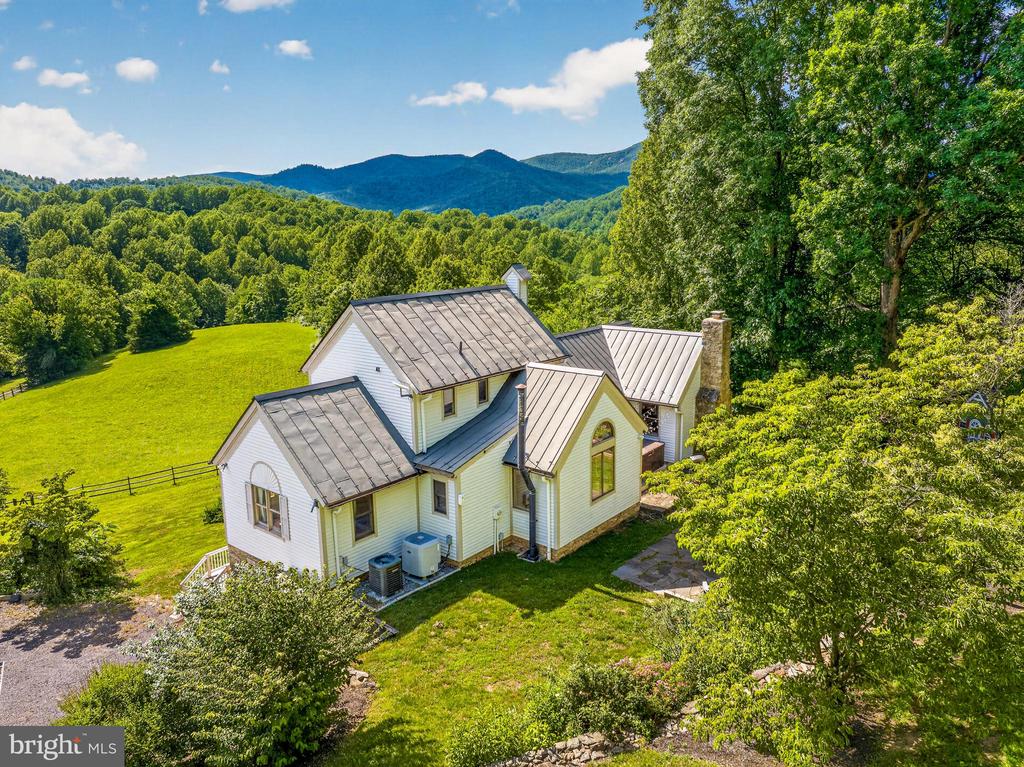 4028 S F T VALLEY RD, ETLAN, Virginia 22719, 5 Bedrooms Bedrooms, ,5 BathroomsBathrooms,Residential,4028 S F T VALLEY RD,VAMA2002818 MLS # VAMA2002818 4028 S F T VALLEY RD, ETLAN, Virginia 22719, 5 Bedrooms Bedrooms, ,5 BathroomsBathrooms,Residential,4028 S F T VALLEY RD,VAMA2002818 MLS # VAMA2002818