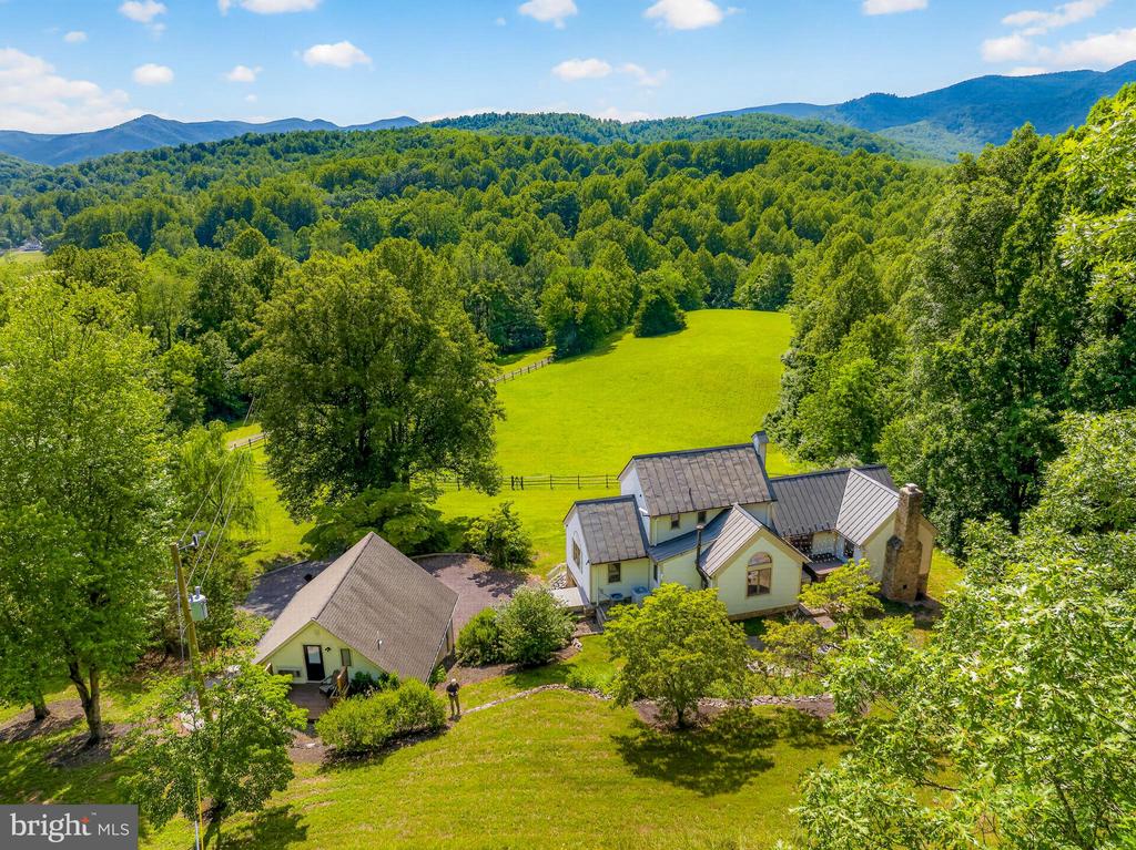 4028 S F T VALLEY RD, ETLAN, Virginia 22719, 5 Bedrooms Bedrooms, ,5 BathroomsBathrooms,Residential,4028 S F T VALLEY RD,VAMA2002818 MLS # VAMA2002818 4028 S F T VALLEY RD, ETLAN, Virginia 22719, 5 Bedrooms Bedrooms, ,5 BathroomsBathrooms,Residential,4028 S F T VALLEY RD,VAMA2002818 MLS # VAMA2002818