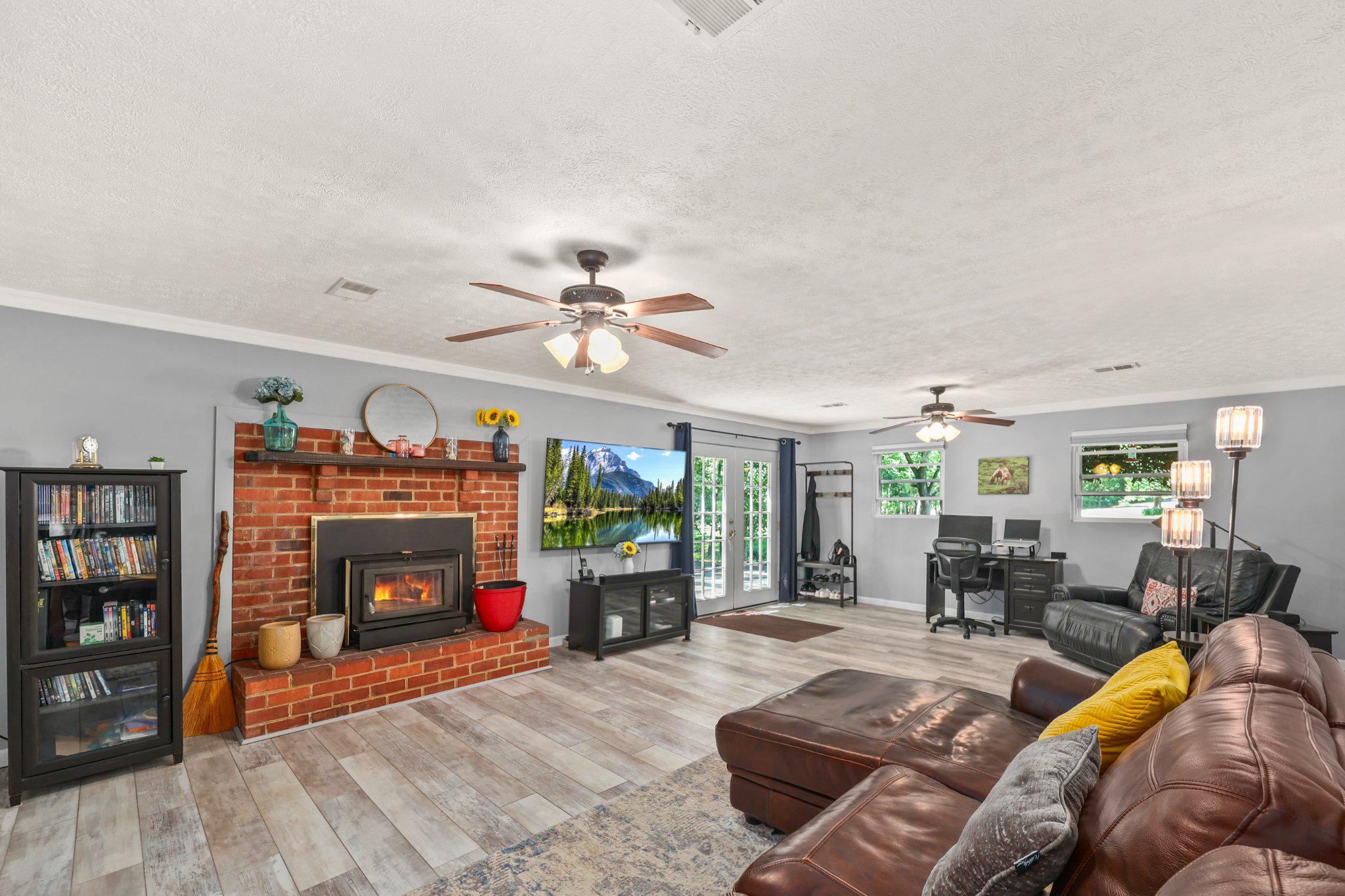 7357 AUBURN MILL RD, WARRENTON, Virginia 20187, 3 Bedrooms Bedrooms, ,2 BathroomsBathrooms,Residential,7357 AUBURN MILL RD,VAFQ2022588 MLS # VAFQ2022588 7357 AUBURN MILL RD, WARRENTON, Virginia 20187, 3 Bedrooms Bedrooms, ,2 BathroomsBathrooms,Residential,7357 AUBURN MILL RD,VAFQ2022588 MLS # VAFQ2022588