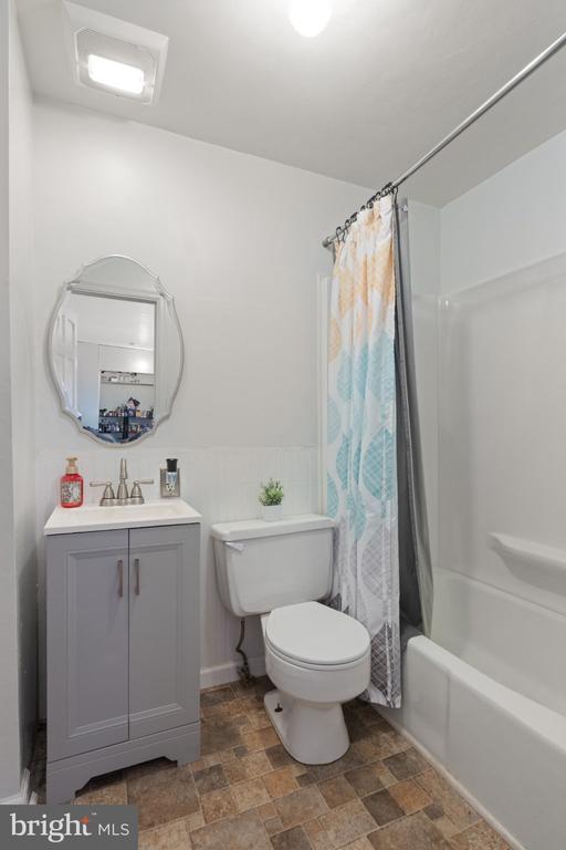 293 CAROLINE ST, ORANGE, Virginia 22960, 3 Bedrooms Bedrooms, ,3 BathroomsBathrooms,Residential,293 CAROLINE ST,VAOR2014486 MLS # VAOR2014486 293 CAROLINE ST, ORANGE, Virginia 22960, 3 Bedrooms Bedrooms, ,3 BathroomsBathrooms,Residential,293 CAROLINE ST,VAOR2014486 MLS # VAOR2014486