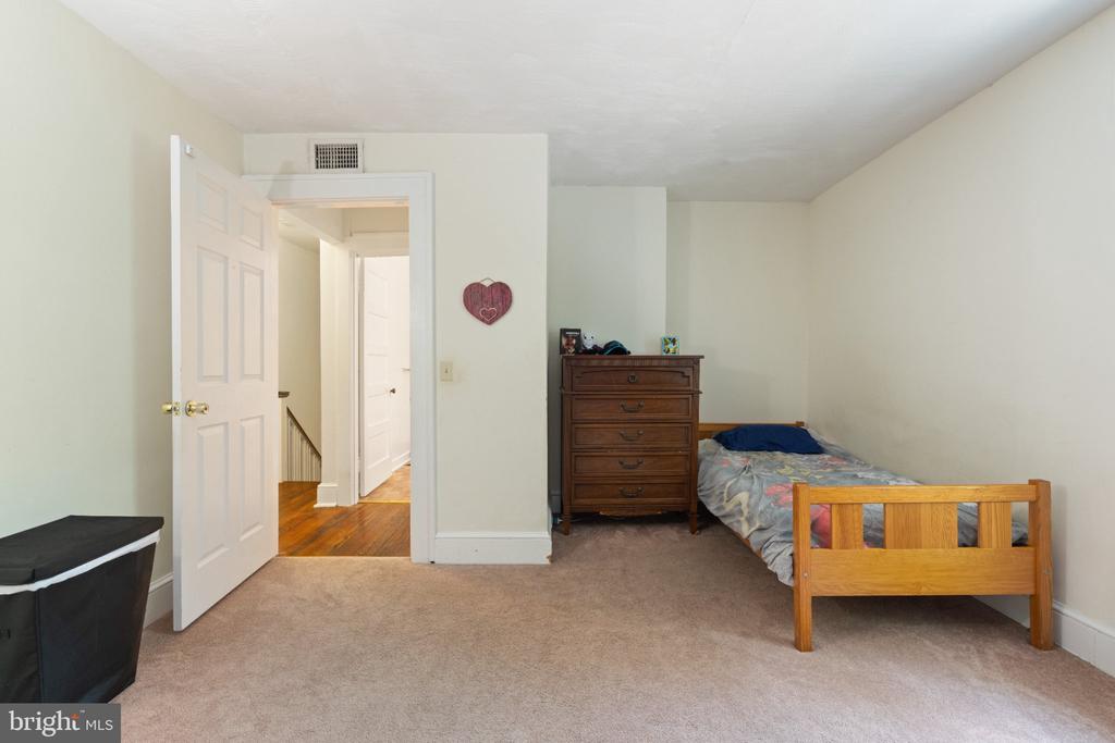 293 CAROLINE ST, ORANGE, Virginia 22960, 3 Bedrooms Bedrooms, ,3 BathroomsBathrooms,Residential,293 CAROLINE ST,VAOR2014486 MLS # VAOR2014486 293 CAROLINE ST, ORANGE, Virginia 22960, 3 Bedrooms Bedrooms, ,3 BathroomsBathrooms,Residential,293 CAROLINE ST,VAOR2014486 MLS # VAOR2014486