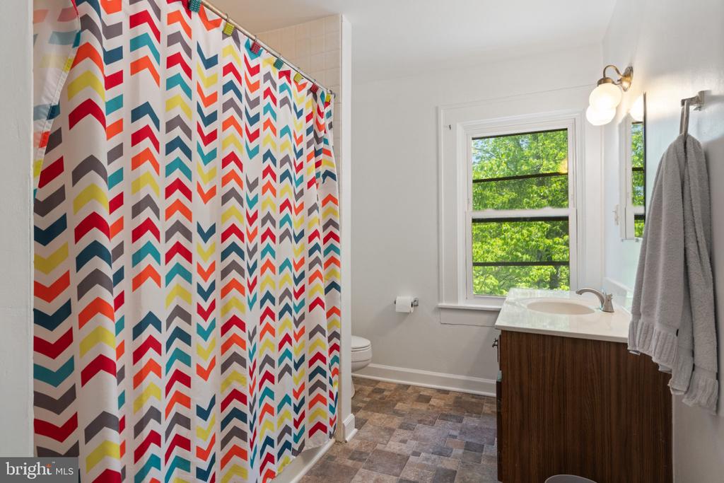 293 CAROLINE ST, ORANGE, Virginia 22960, 3 Bedrooms Bedrooms, ,3 BathroomsBathrooms,Residential,293 CAROLINE ST,VAOR2014486 MLS # VAOR2014486 293 CAROLINE ST, ORANGE, Virginia 22960, 3 Bedrooms Bedrooms, ,3 BathroomsBathrooms,Residential,293 CAROLINE ST,VAOR2014486 MLS # VAOR2014486