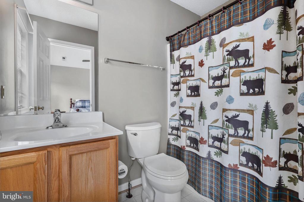 784 RIPPLEBROOK DR, CULPEPER, Virginia 22701, 3 Bedrooms Bedrooms, ,2 BathroomsBathrooms,Residential,784 RIPPLEBROOK DR,VACU2014086 MLS # VACU2014086 784 RIPPLEBROOK DR, CULPEPER, Virginia 22701, 3 Bedrooms Bedrooms, ,2 BathroomsBathrooms,Residential,784 RIPPLEBROOK DR,VACU2014086 MLS # VACU2014086