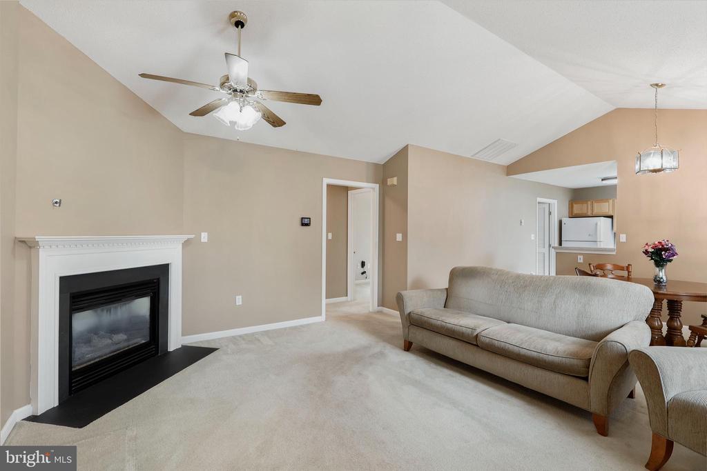 784 RIPPLEBROOK DR, CULPEPER, Virginia 22701, 3 Bedrooms Bedrooms, ,2 BathroomsBathrooms,Residential,784 RIPPLEBROOK DR,VACU2014086 MLS # VACU2014086 784 RIPPLEBROOK DR, CULPEPER, Virginia 22701, 3 Bedrooms Bedrooms, ,2 BathroomsBathrooms,Residential,784 RIPPLEBROOK DR,VACU2014086 MLS # VACU2014086