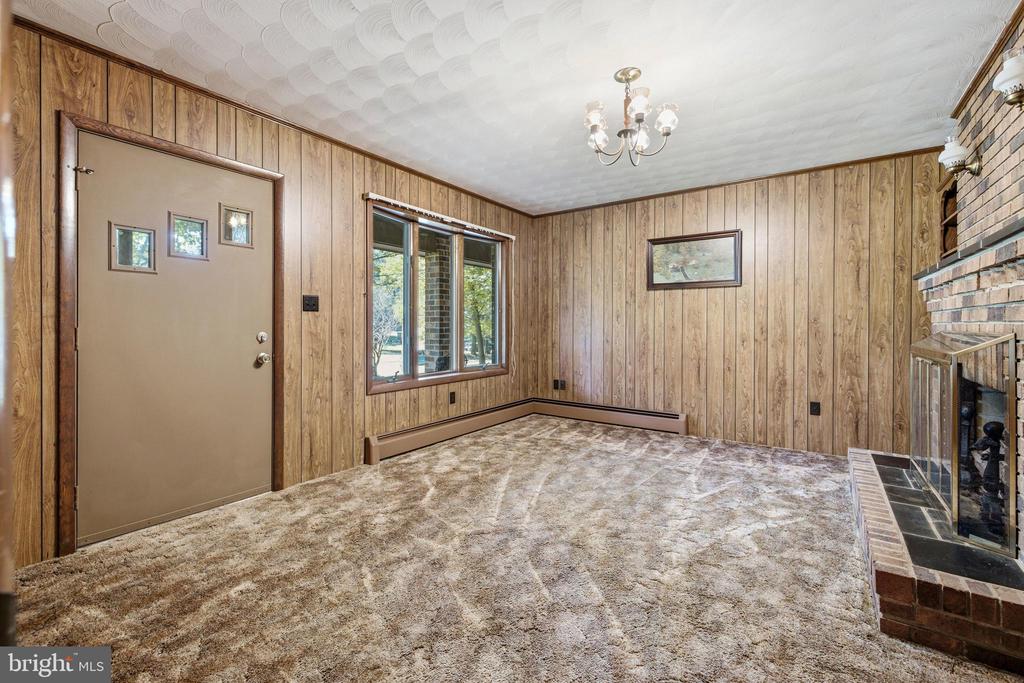 2416 NEWPORT RD, SHENANDOAH, Virginia 22849, 2 Bedrooms Bedrooms, ,1 BathroomBathrooms,Residential,2416 NEWPORT RD,VAPA2006474 MLS # VAPA2006474