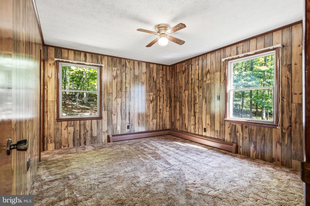 2416 NEWPORT RD, SHENANDOAH, Virginia 22849, 2 Bedrooms Bedrooms, ,1 BathroomBathrooms,Residential,2416 NEWPORT RD,VAPA2006474 MLS # VAPA2006474