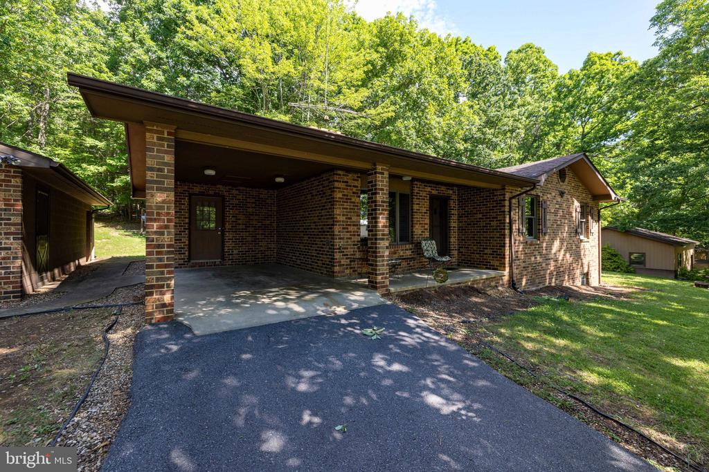 2416 NEWPORT RD, SHENANDOAH, Virginia 22849, 2 Bedrooms Bedrooms, ,1 BathroomBathrooms,Residential,2416 NEWPORT RD,VAPA2006474 MLS # VAPA2006474