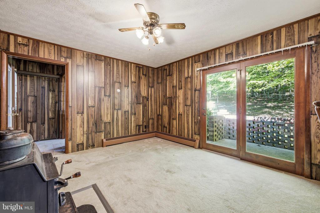2416 NEWPORT RD, SHENANDOAH, Virginia 22849, 2 Bedrooms Bedrooms, ,1 BathroomBathrooms,Residential,2416 NEWPORT RD,VAPA2006474 MLS # VAPA2006474