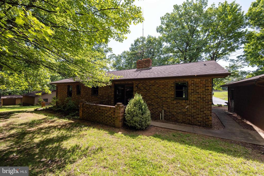 2416 NEWPORT RD, SHENANDOAH, Virginia 22849, 2 Bedrooms Bedrooms, ,1 BathroomBathrooms,Residential,2416 NEWPORT RD,VAPA2006474 MLS # VAPA2006474