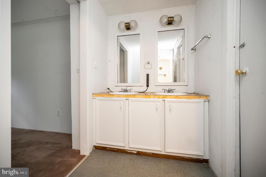 4628 PARTLOW RD, PARTLOW, Virginia 22534, 3 Bedrooms Bedrooms, ,2 BathroomsBathrooms,Residential,4628 PARTLOW RD,VASP2042898 MLS # VASP2042898 4628 PARTLOW RD, PARTLOW, Virginia 22534, 3 Bedrooms Bedrooms, ,2 BathroomsBathrooms,Residential,4628 PARTLOW RD,VASP2042898 MLS # VASP2042898
