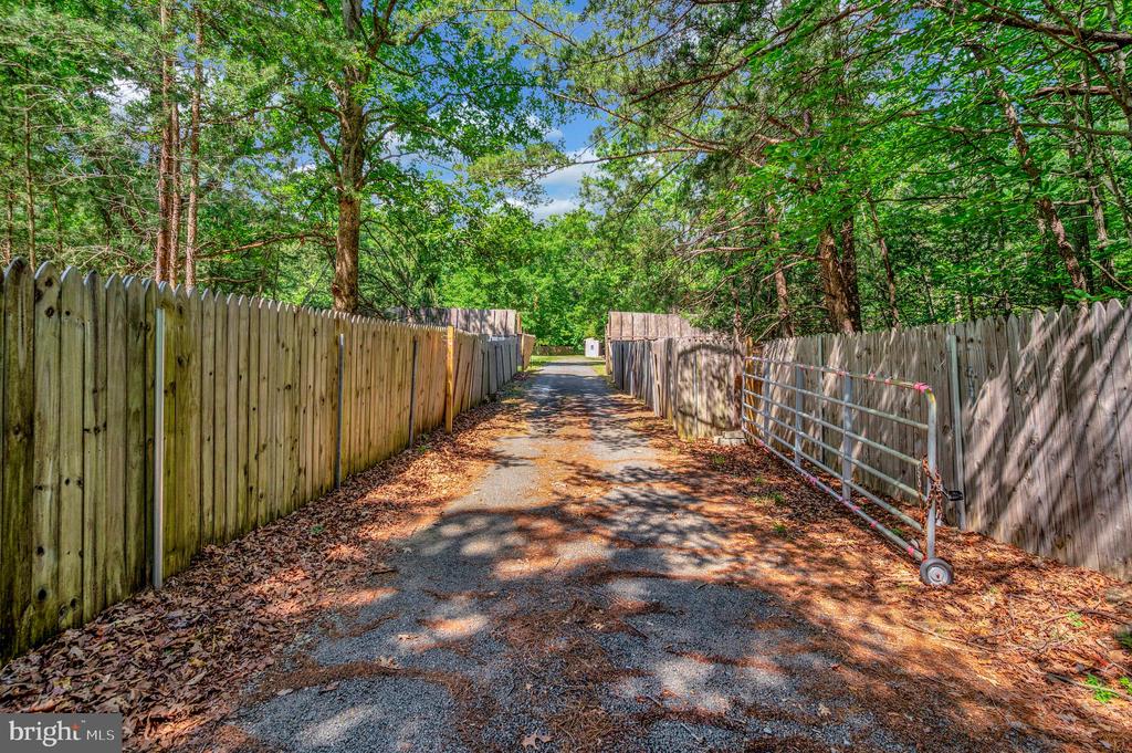 4628 PARTLOW RD, PARTLOW, Virginia 22534, 3 Bedrooms Bedrooms, ,2 BathroomsBathrooms,Residential,4628 PARTLOW RD,VASP2042898 MLS # VASP2042898 4628 PARTLOW RD, PARTLOW, Virginia 22534, 3 Bedrooms Bedrooms, ,2 BathroomsBathrooms,Residential,4628 PARTLOW RD,VASP2042898 MLS # VASP2042898