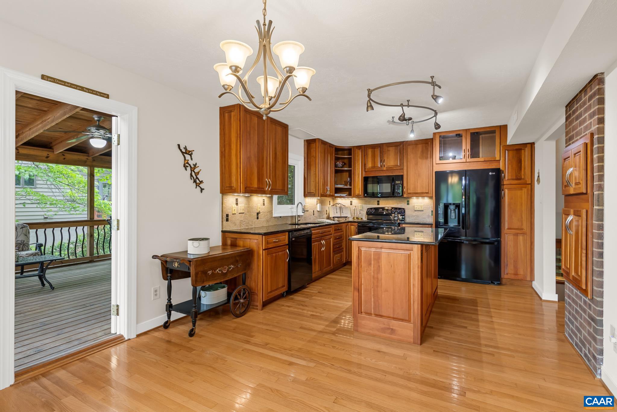 4 LAKEVIEW CIR, PALMYRA, Virginia 22963, 5 Bedrooms Bedrooms, ,3 BathroomsBathrooms,Residential,Waterfront tranquility,4 LAKEVIEW CIR,676504 MLS # 676504 4 LAKEVIEW CIR, PALMYRA, Virginia 22963, 5 Bedrooms Bedrooms, ,3 BathroomsBathrooms,Residential,Waterfront tranquility,4 LAKEVIEW CIR,676504 MLS # 676504