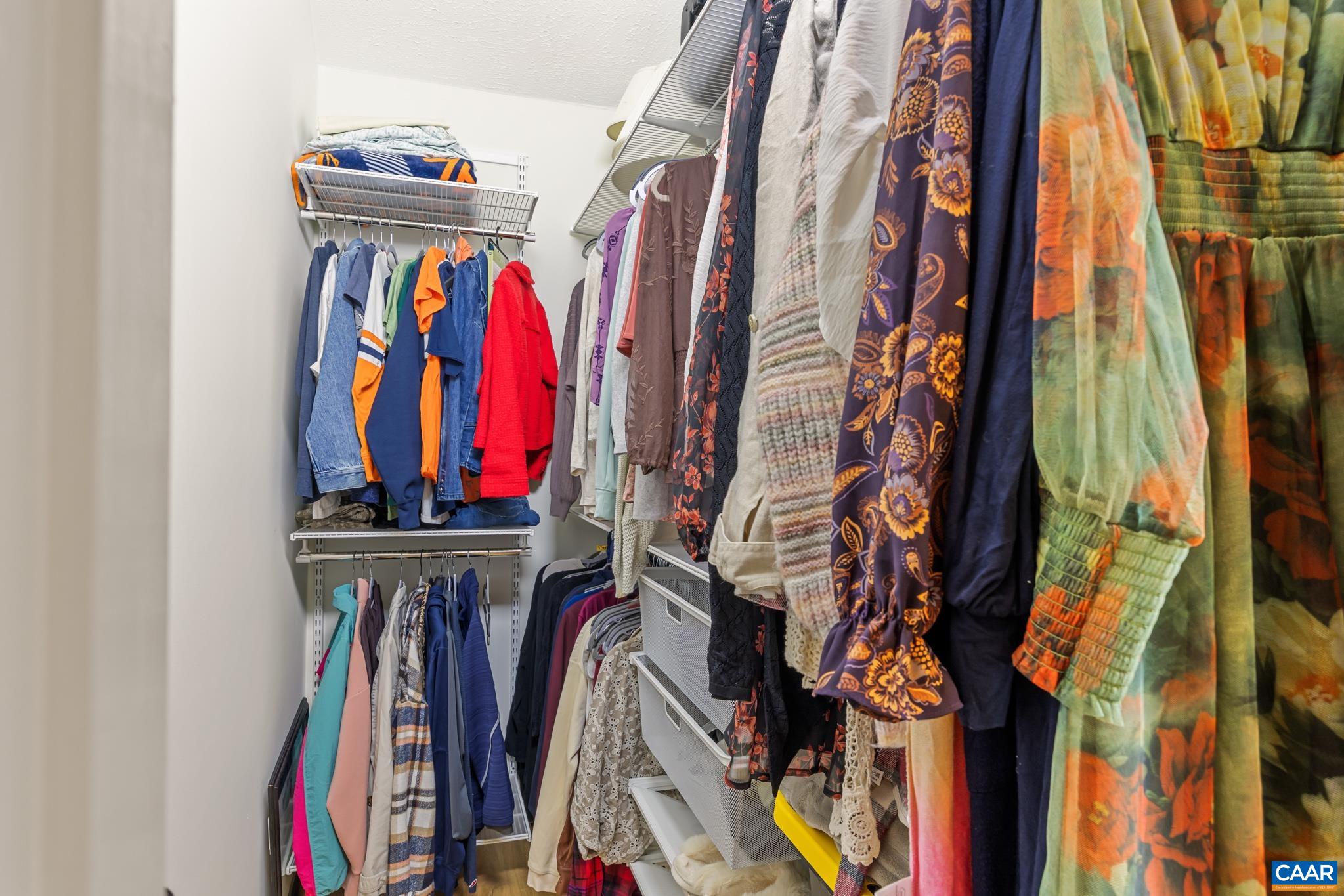 Closet systems installed to make the most of your organizational needs Closet systems installed to make the most of your organizational needs