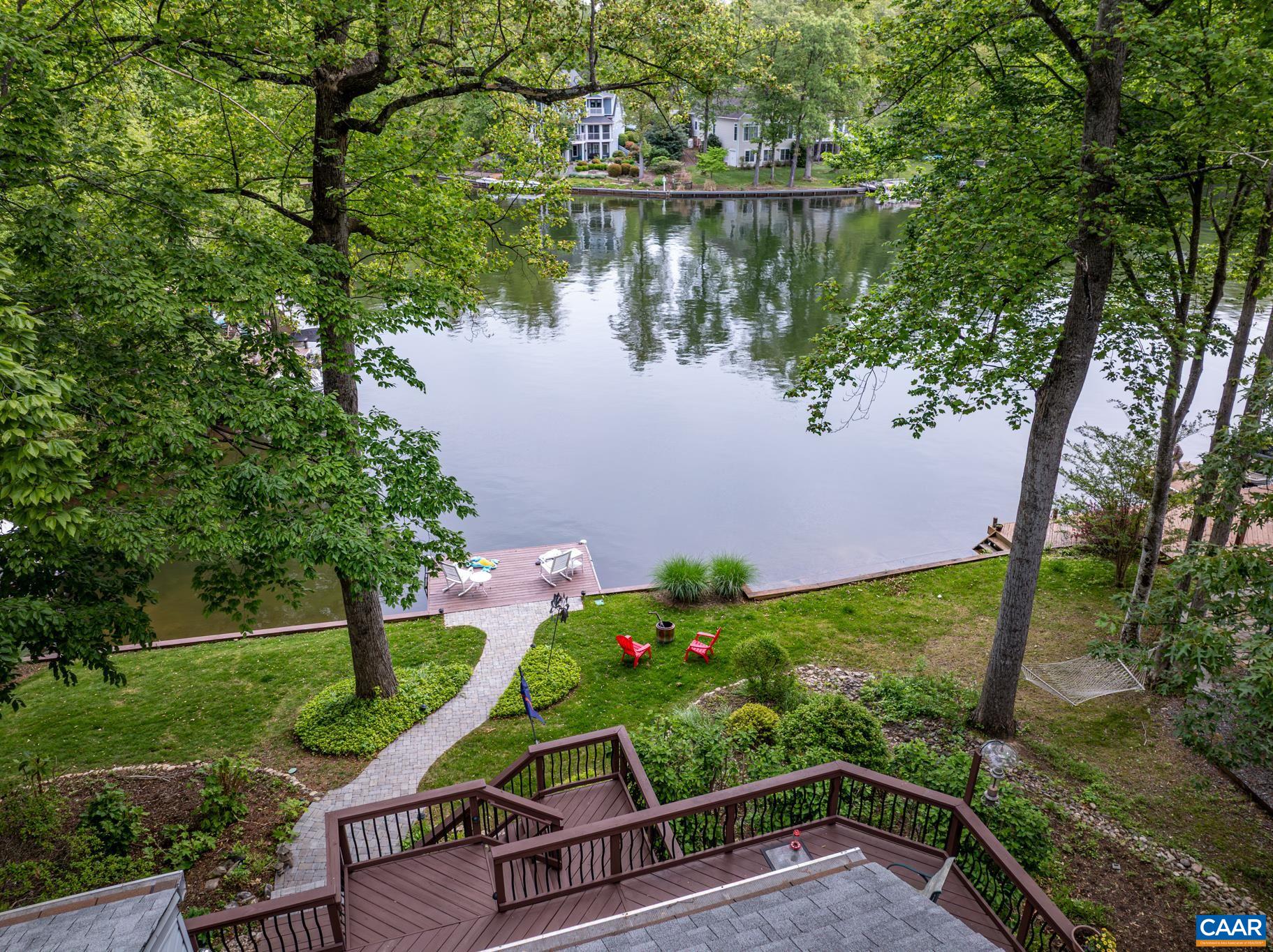 4 LAKEVIEW CIR, PALMYRA, Virginia 22963, 5 Bedrooms Bedrooms, ,3 BathroomsBathrooms,Residential,Waterfront tranquility,4 LAKEVIEW CIR,676504 MLS # 676504 4 LAKEVIEW CIR, PALMYRA, Virginia 22963, 5 Bedrooms Bedrooms, ,3 BathroomsBathrooms,Residential,Waterfront tranquility,4 LAKEVIEW CIR,676504 MLS # 676504