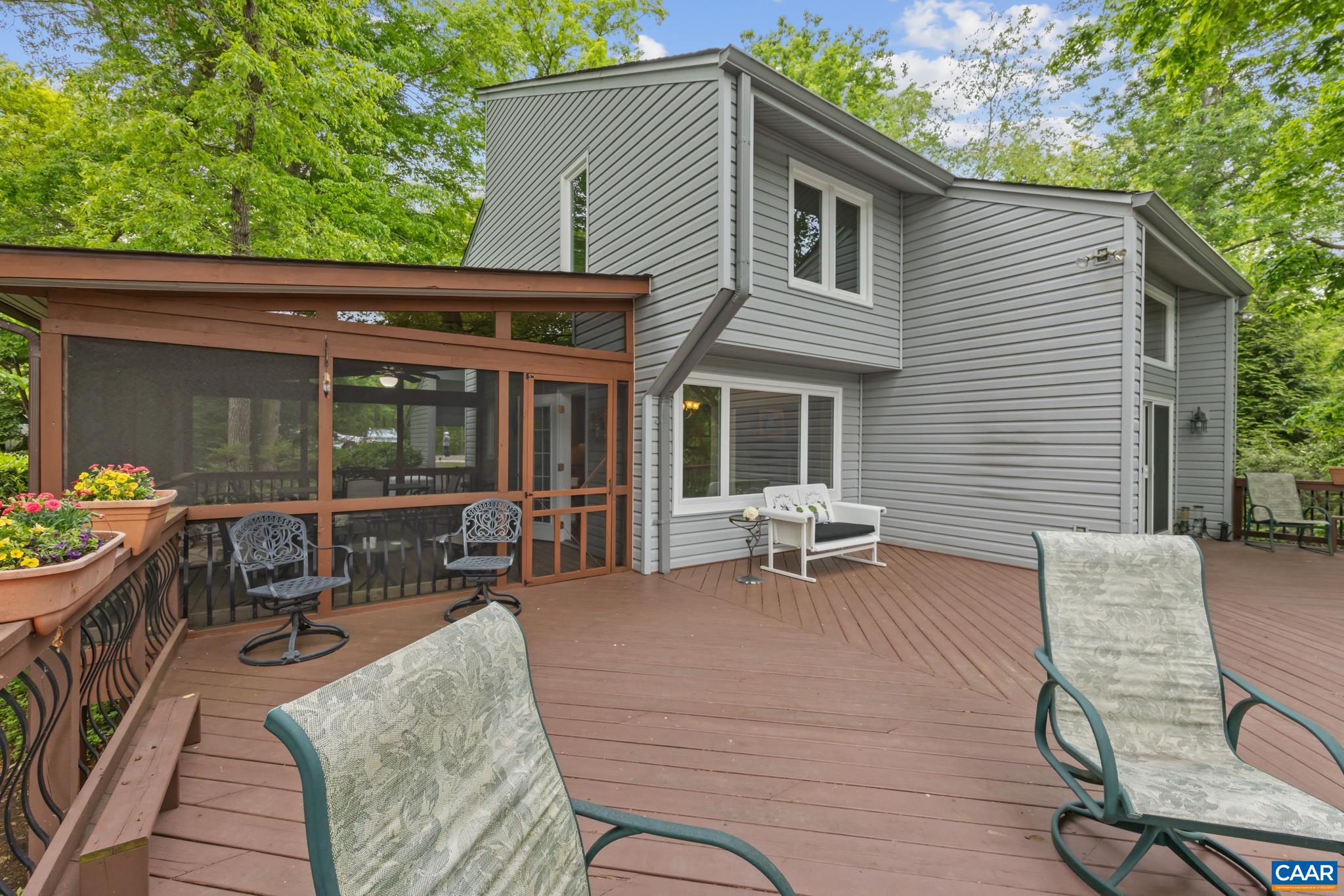 4 LAKEVIEW CIR, PALMYRA, Virginia 22963, 5 Bedrooms Bedrooms, ,3 BathroomsBathrooms,Residential,Waterfront tranquility,4 LAKEVIEW CIR,676504 MLS # 676504 4 LAKEVIEW CIR, PALMYRA, Virginia 22963, 5 Bedrooms Bedrooms, ,3 BathroomsBathrooms,Residential,Waterfront tranquility,4 LAKEVIEW CIR,676504 MLS # 676504
