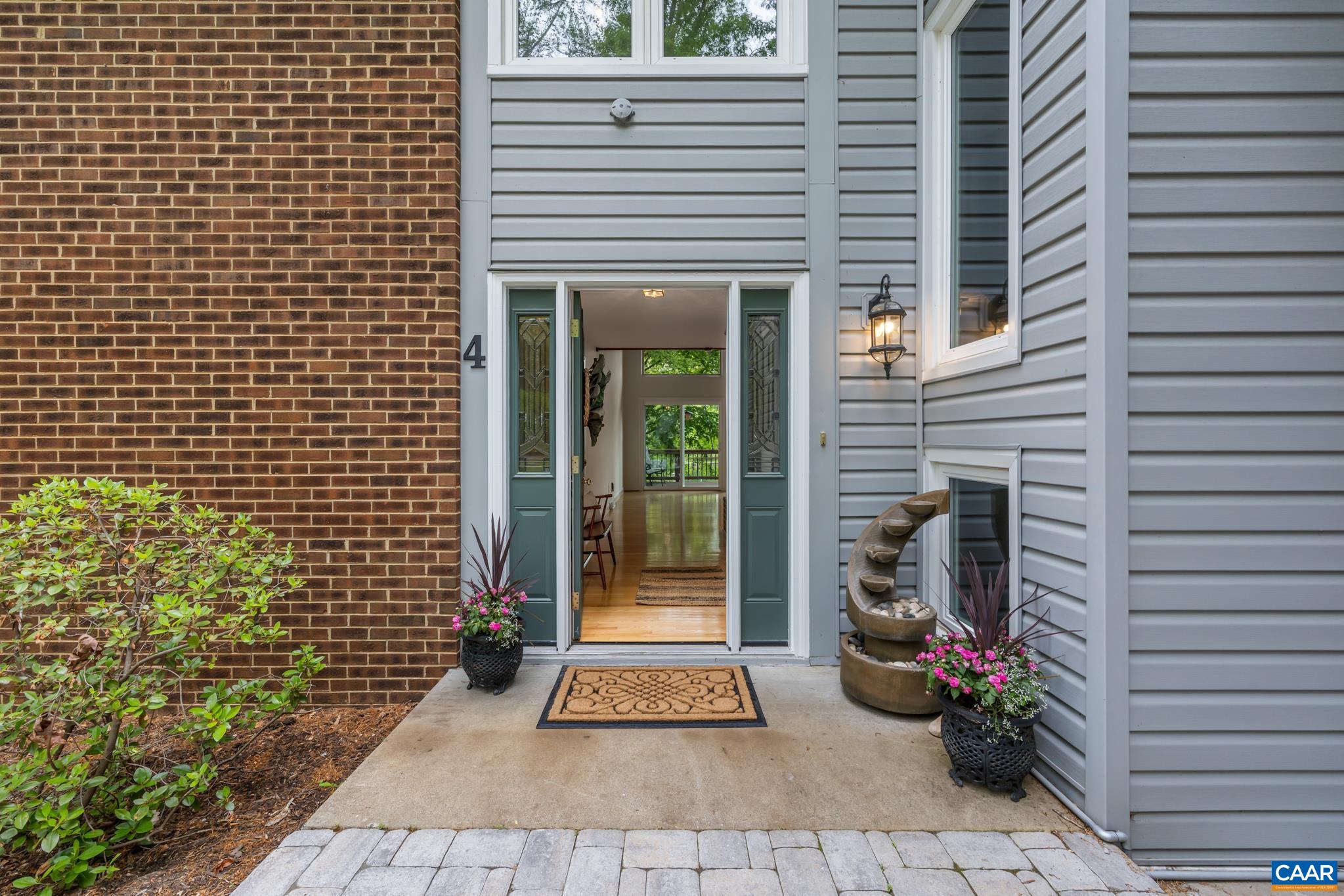 4 LAKEVIEW CIR, PALMYRA, Virginia 22963, 5 Bedrooms Bedrooms, ,3 BathroomsBathrooms,Residential,Waterfront tranquility,4 LAKEVIEW CIR,676504 MLS # 676504 4 LAKEVIEW CIR, PALMYRA, Virginia 22963, 5 Bedrooms Bedrooms, ,3 BathroomsBathrooms,Residential,Waterfront tranquility,4 LAKEVIEW CIR,676504 MLS # 676504