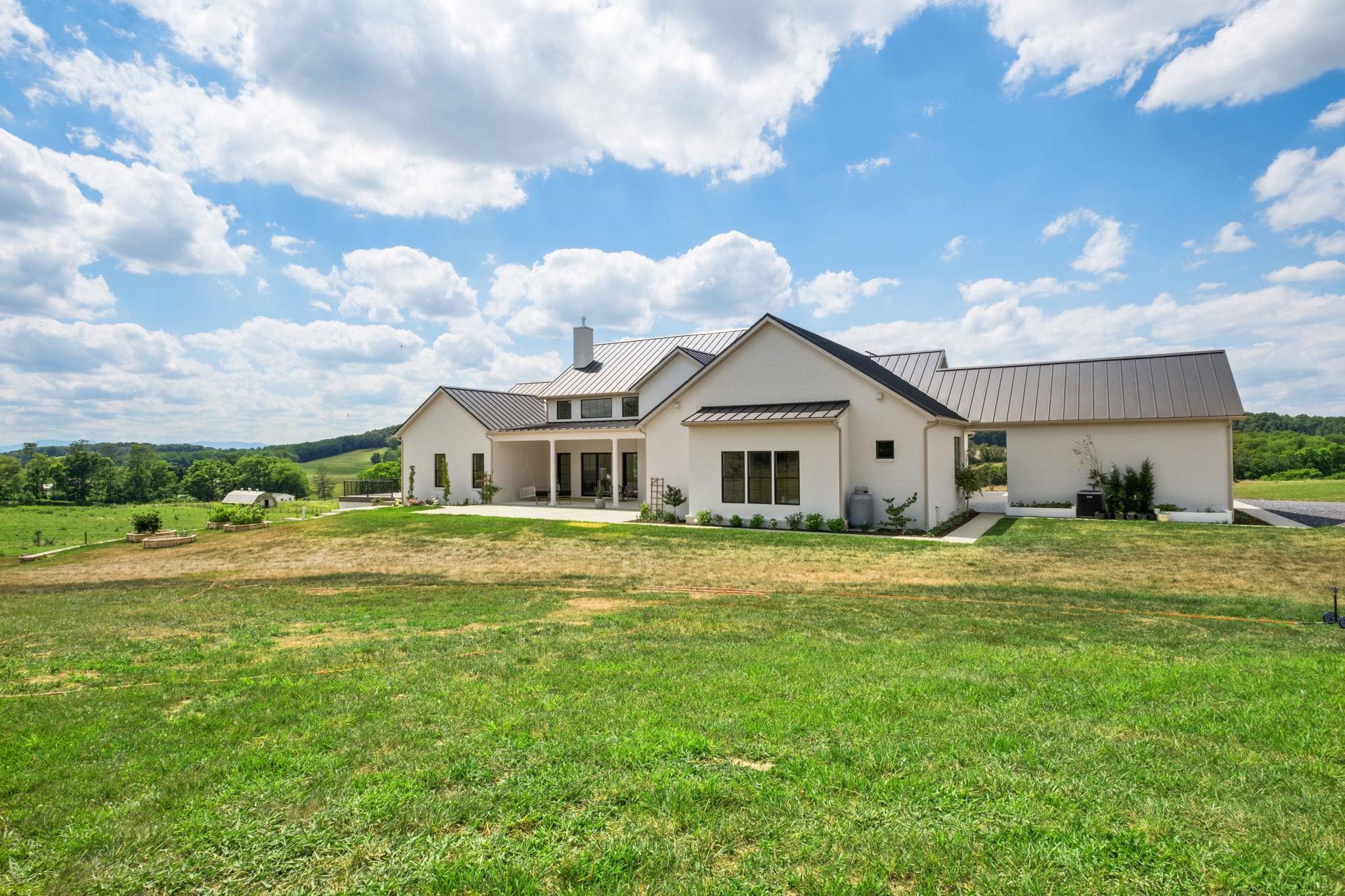 3961 OAK RIDGE RD, MOUNT CRAWFORD, Virginia 22841, 6 Bedrooms Bedrooms, ,6 BathroomsBathrooms,Residential,3961 OAK RIDGE RD,677987 MLS # 677987 3961 OAK RIDGE RD, MOUNT CRAWFORD, Virginia 22841, 6 Bedrooms Bedrooms, ,6 BathroomsBathrooms,Residential,3961 OAK RIDGE RD,677987 MLS # 677987