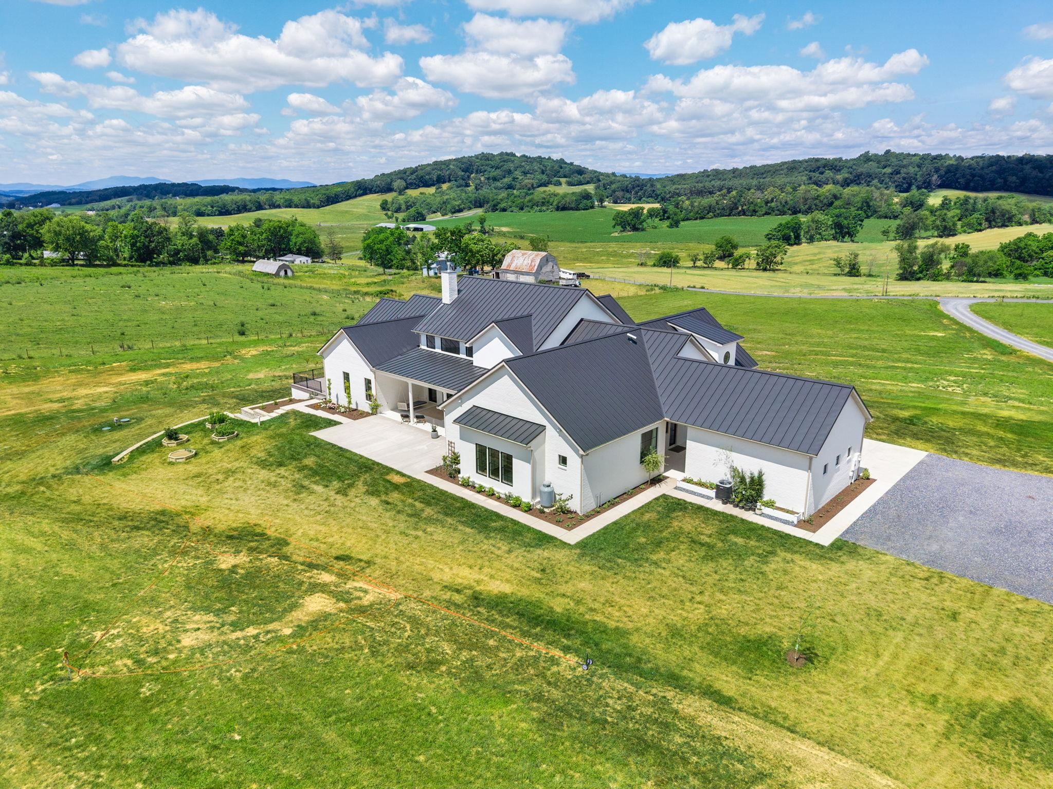 3961 OAK RIDGE RD, MOUNT CRAWFORD, Virginia 22841, 6 Bedrooms Bedrooms, ,6 BathroomsBathrooms,Residential,3961 OAK RIDGE RD,677987 MLS # 677987 3961 OAK RIDGE RD, MOUNT CRAWFORD, Virginia 22841, 6 Bedrooms Bedrooms, ,6 BathroomsBathrooms,Residential,3961 OAK RIDGE RD,677987 MLS # 677987
