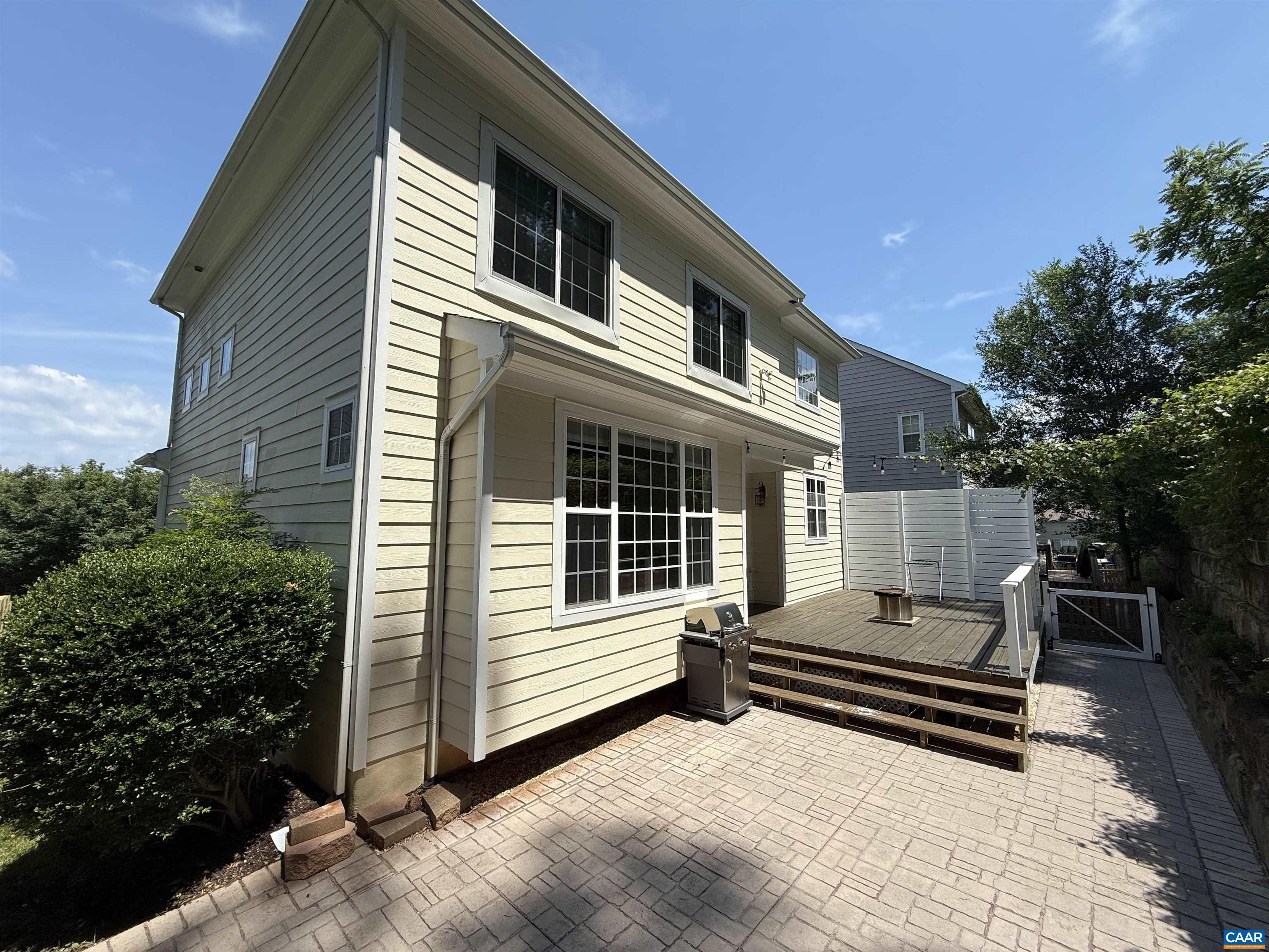 1102 SAINT CHARLES CT, CHARLOTTESVILLE, Virginia 22901, 4 Bedrooms Bedrooms, ,3 BathroomsBathrooms,Residential,1102 SAINT CHARLES CT,678239 MLS # 678239 1102 SAINT CHARLES CT, CHARLOTTESVILLE, Virginia 22901, 4 Bedrooms Bedrooms, ,3 BathroomsBathrooms,Residential,1102 SAINT CHARLES CT,678239 MLS # 678239