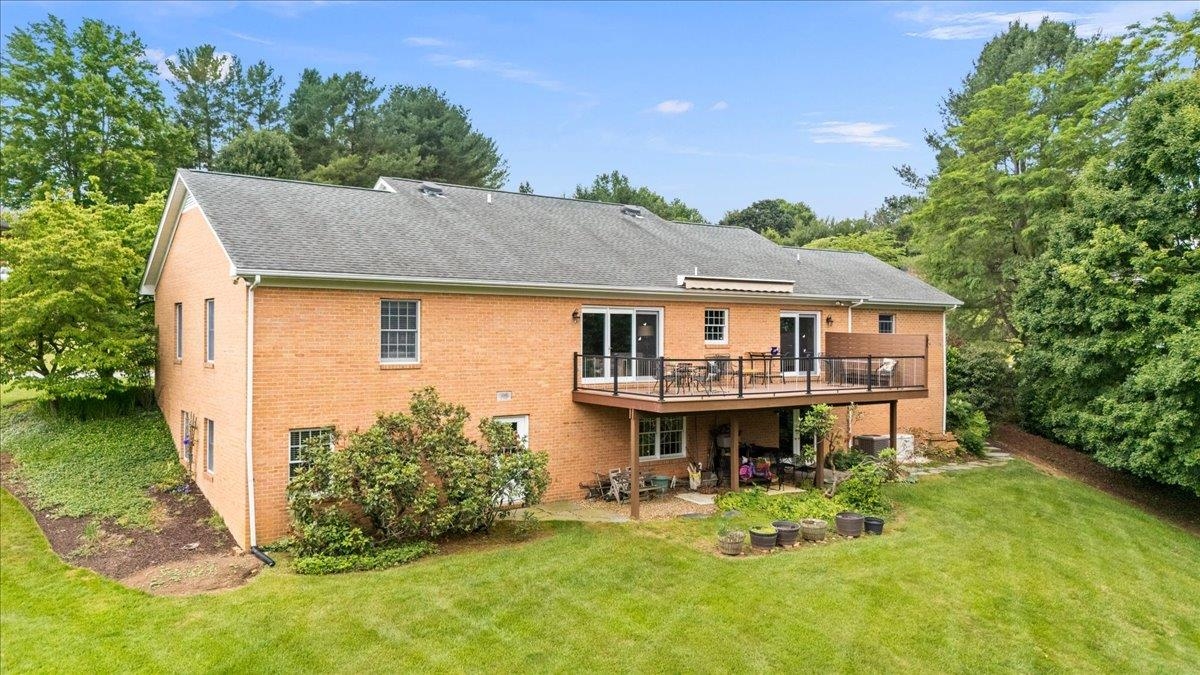 610 WOODMONT DR, STAUNTON, Virginia 24401, 4 Bedrooms Bedrooms, ,3 BathroomsBathrooms,Residential,610 WOODMONT DR,678449 MLS # 678449 610 WOODMONT DR, STAUNTON, Virginia 24401, 4 Bedrooms Bedrooms, ,3 BathroomsBathrooms,Residential,610 WOODMONT DR,678449 MLS # 678449