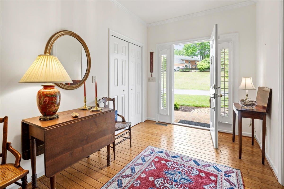 610 WOODMONT DR, STAUNTON, Virginia 24401, 4 Bedrooms Bedrooms, ,3 BathroomsBathrooms,Residential,610 WOODMONT DR,678449 MLS # 678449 610 WOODMONT DR, STAUNTON, Virginia 24401, 4 Bedrooms Bedrooms, ,3 BathroomsBathrooms,Residential,610 WOODMONT DR,678449 MLS # 678449