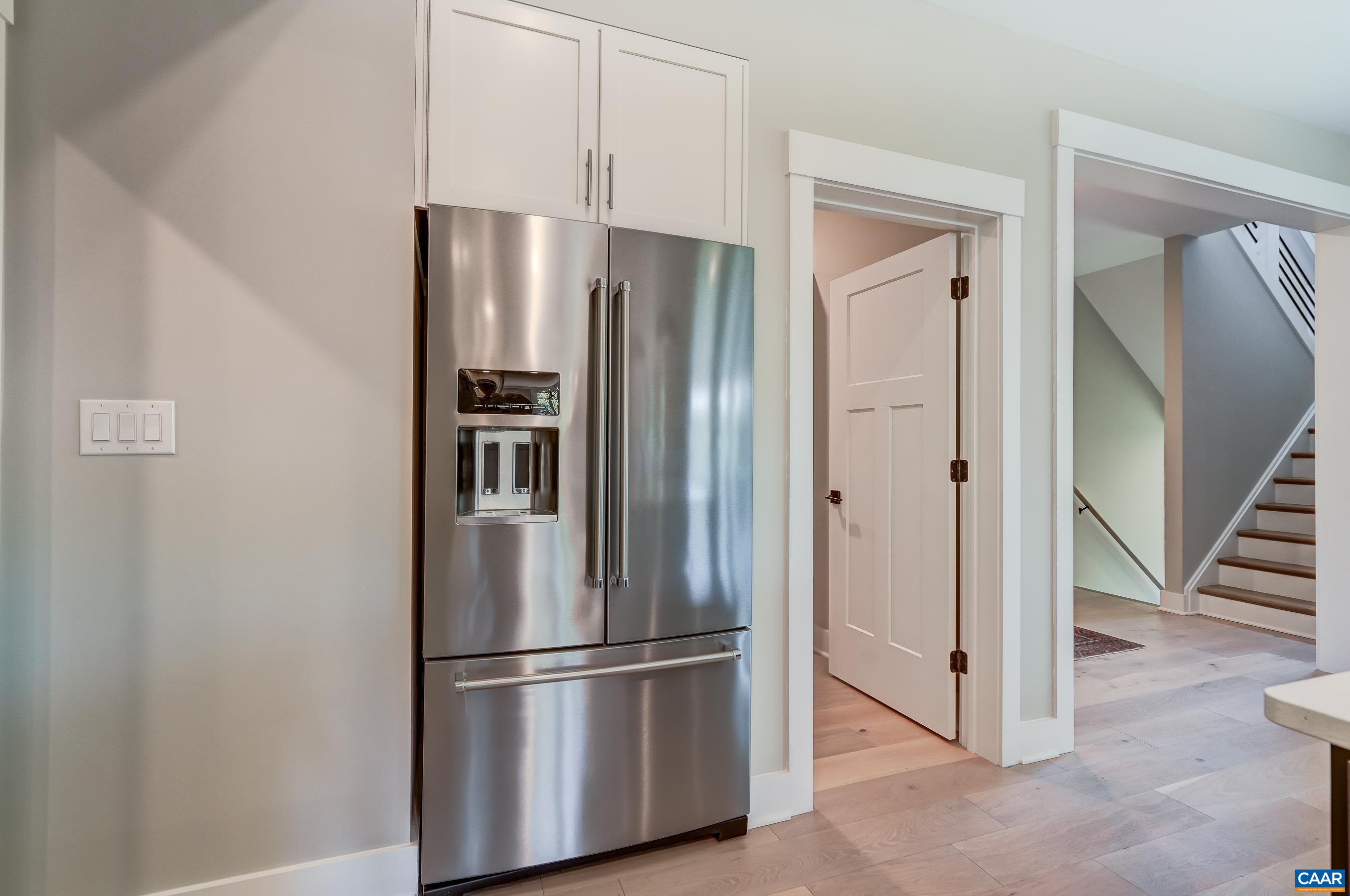 Stainless steel appliances throughout. Stainless steel appliances throughout.