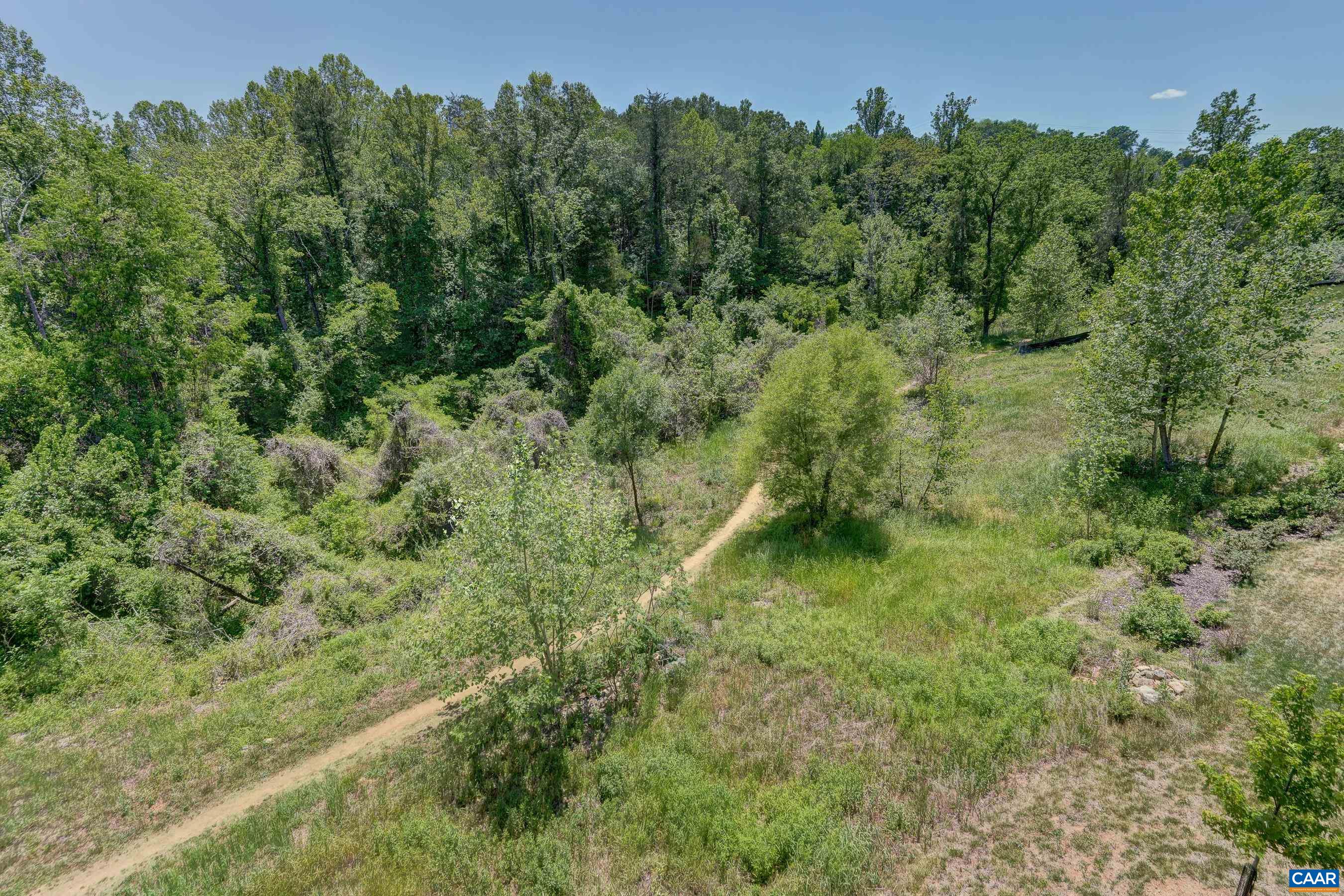 Easy access to the Rivanna trail system - bike and walk for miles! Easy access to the Rivanna trail system - bike and walk for miles!