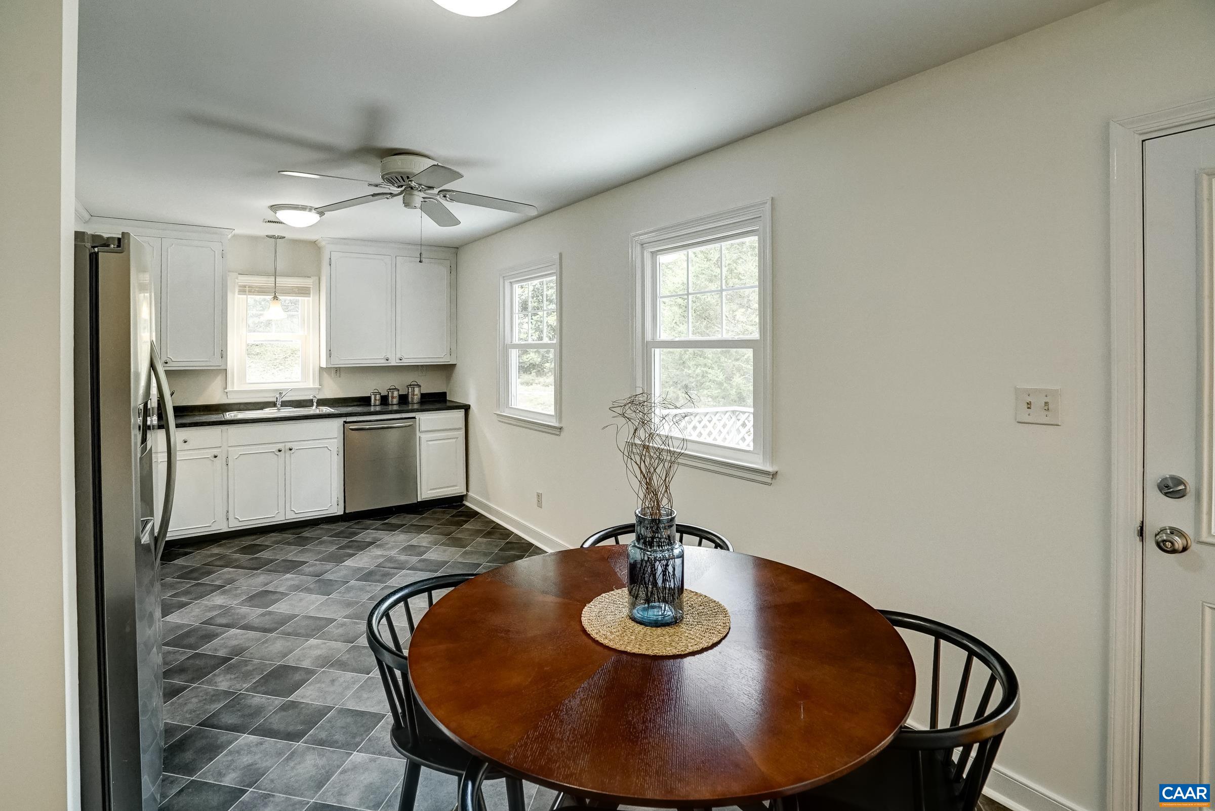 Eat in dining area in kitchen. Eat in dining area in kitchen.