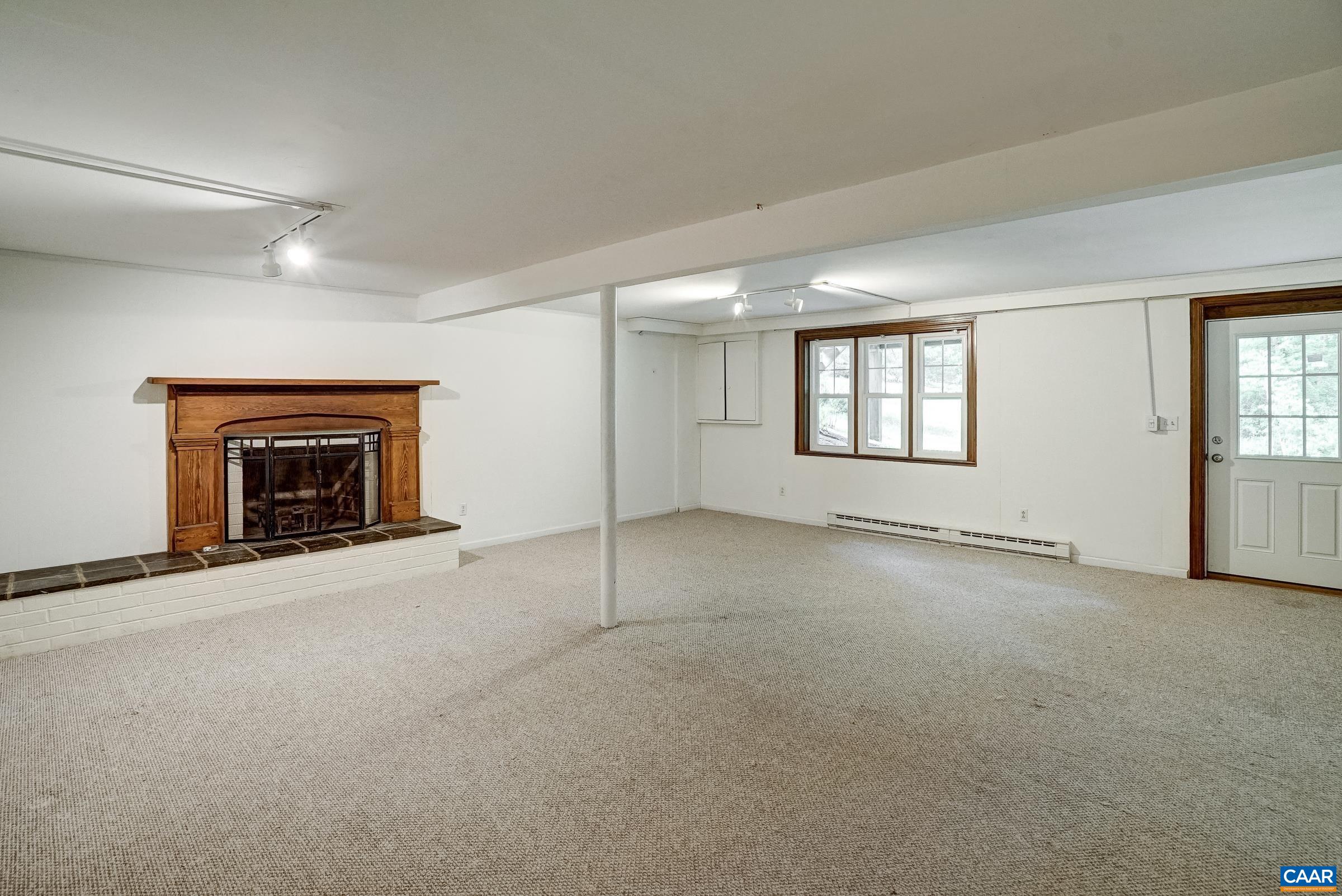 3272 HORSESHOE BEND RD, CHARLOTTESVILLE, Virginia 22901, 3 Bedrooms Bedrooms, ,2 BathroomsBathrooms,Residential,3272 HORSESHOE BEND RD,678486 MLS # 678486 3272 HORSESHOE BEND RD, CHARLOTTESVILLE, Virginia 22901, 3 Bedrooms Bedrooms, ,2 BathroomsBathrooms,Residential,3272 HORSESHOE BEND RD,678486 MLS # 678486