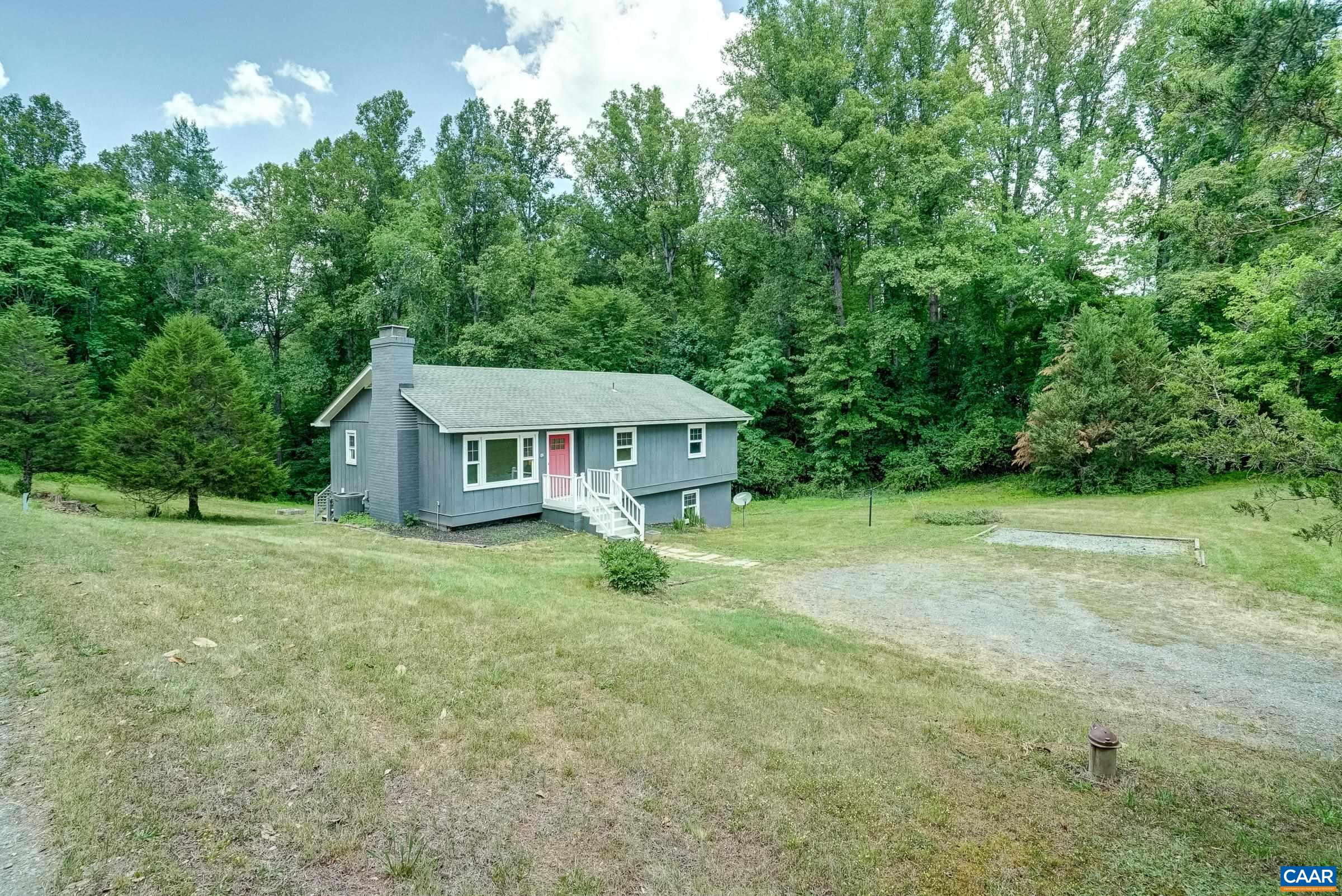 3272 HORSESHOE BEND RD, CHARLOTTESVILLE, Virginia 22901, 3 Bedrooms Bedrooms, ,2 BathroomsBathrooms,Residential,3272 HORSESHOE BEND RD,678486 MLS # 678486 3272 HORSESHOE BEND RD, CHARLOTTESVILLE, Virginia 22901, 3 Bedrooms Bedrooms, ,2 BathroomsBathrooms,Residential,3272 HORSESHOE BEND RD,678486 MLS # 678486