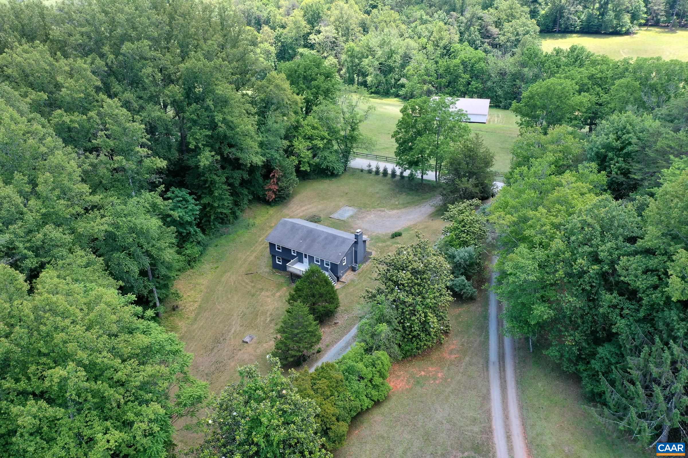 3272 HORSESHOE BEND RD, CHARLOTTESVILLE, Virginia 22901, 3 Bedrooms Bedrooms, ,2 BathroomsBathrooms,Residential,3272 HORSESHOE BEND RD,678486 MLS # 678486 3272 HORSESHOE BEND RD, CHARLOTTESVILLE, Virginia 22901, 3 Bedrooms Bedrooms, ,2 BathroomsBathrooms,Residential,3272 HORSESHOE BEND RD,678486 MLS # 678486