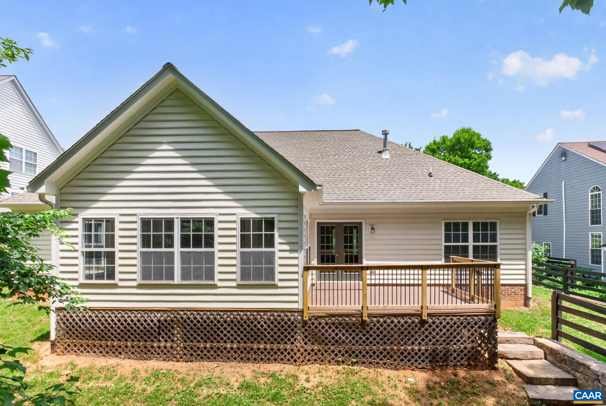 970 CHARTER OAKS DR, CHARLOTTESVILLE, Virginia 22901, 3 Bedrooms Bedrooms, ,2 BathroomsBathrooms,Residential,970 CHARTER OAKS DR,678530 MLS # 678530