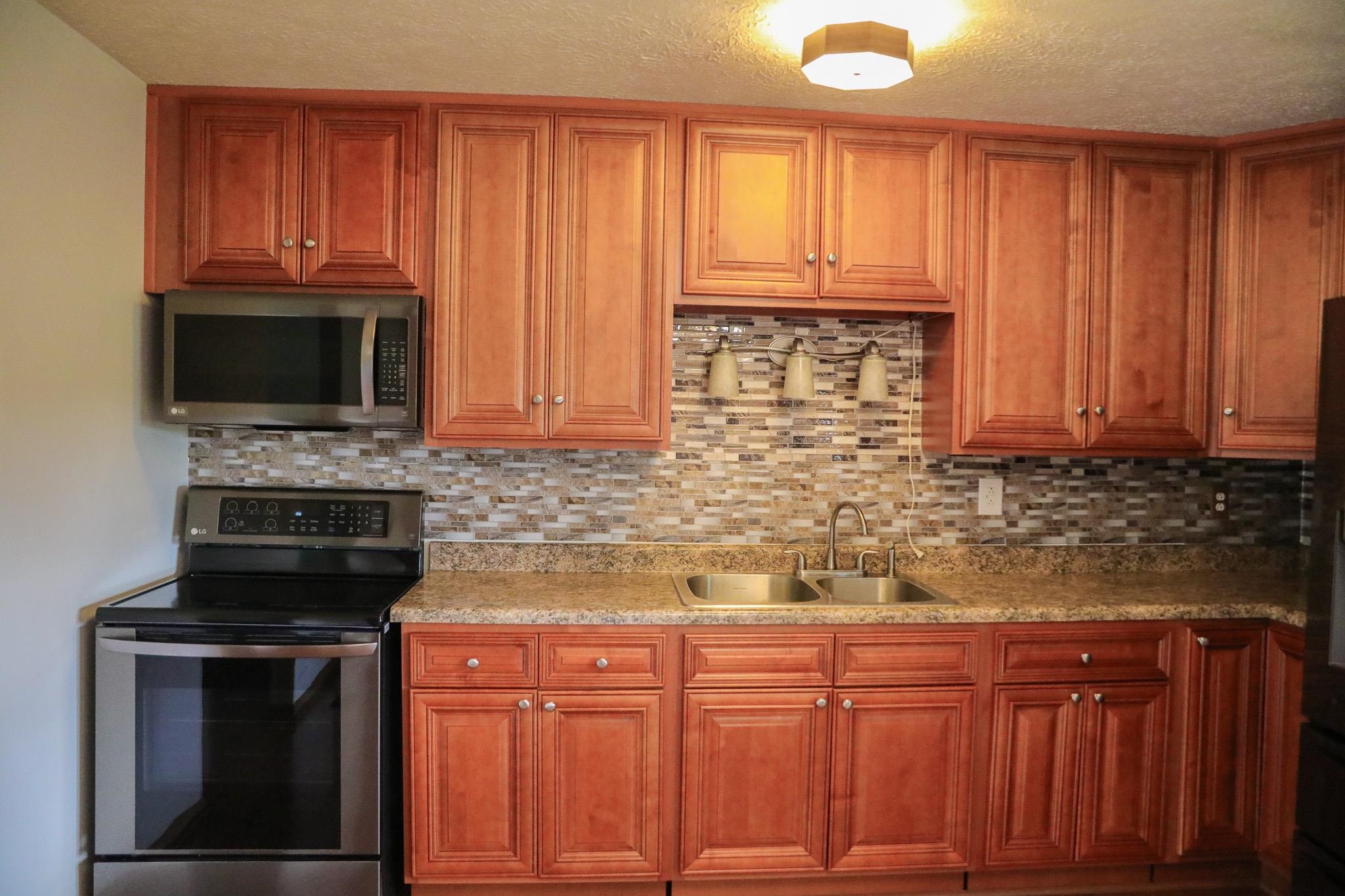3592 OLD GREENVILLE RD, STAUNTON, Virginia 24401, 2 Bedrooms Bedrooms, ,1 BathroomBathrooms,Residential,Lerty Humphries Estate,3592 OLD GREENVILLE RD,678532 MLS # 678532 3592 OLD GREENVILLE RD, STAUNTON, Virginia 24401, 2 Bedrooms Bedrooms, ,1 BathroomBathrooms,Residential,Lerty Humphries Estate,3592 OLD GREENVILLE RD,678532 MLS # 678532