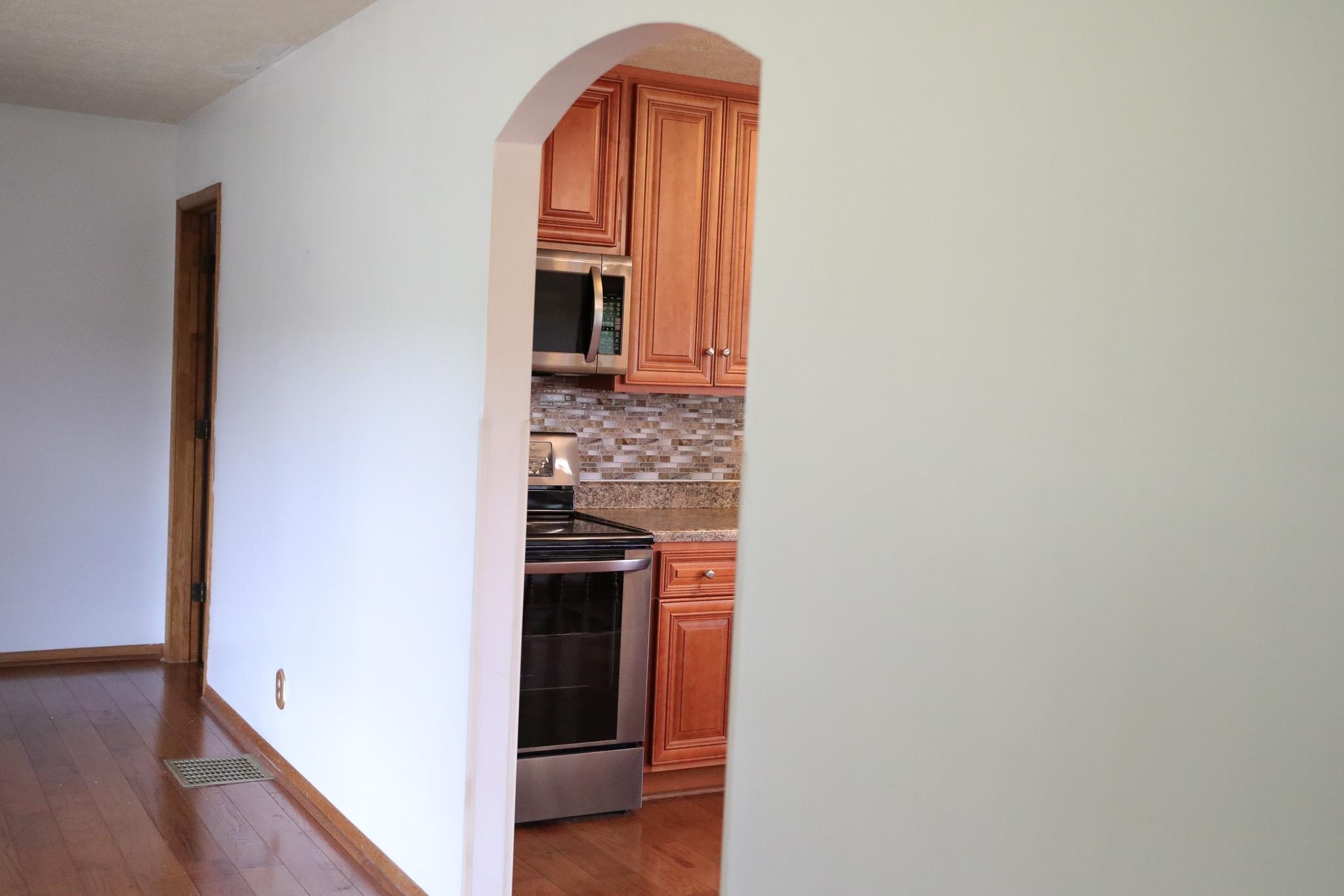 3592 OLD GREENVILLE RD, STAUNTON, Virginia 24401, 2 Bedrooms Bedrooms, ,1 BathroomBathrooms,Residential,Lerty Humphries Estate,3592 OLD GREENVILLE RD,678532 MLS # 678532 3592 OLD GREENVILLE RD, STAUNTON, Virginia 24401, 2 Bedrooms Bedrooms, ,1 BathroomBathrooms,Residential,Lerty Humphries Estate,3592 OLD GREENVILLE RD,678532 MLS # 678532