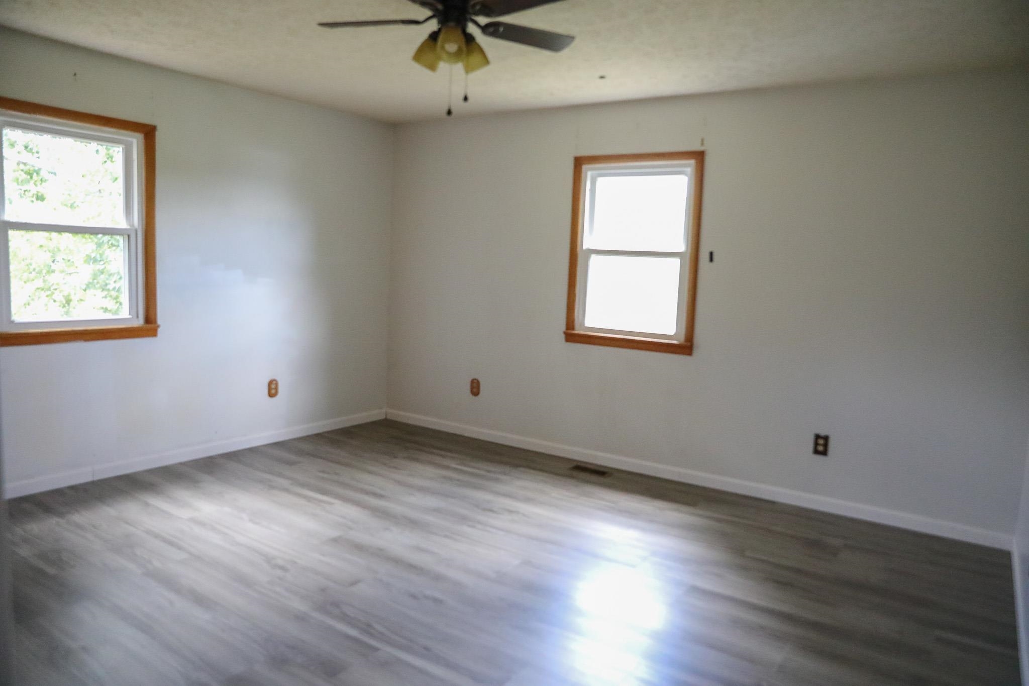 3592 OLD GREENVILLE RD, STAUNTON, Virginia 24401, 2 Bedrooms Bedrooms, ,1 BathroomBathrooms,Residential,Lerty Humphries Estate,3592 OLD GREENVILLE RD,678532 MLS # 678532 3592 OLD GREENVILLE RD, STAUNTON, Virginia 24401, 2 Bedrooms Bedrooms, ,1 BathroomBathrooms,Residential,Lerty Humphries Estate,3592 OLD GREENVILLE RD,678532 MLS # 678532